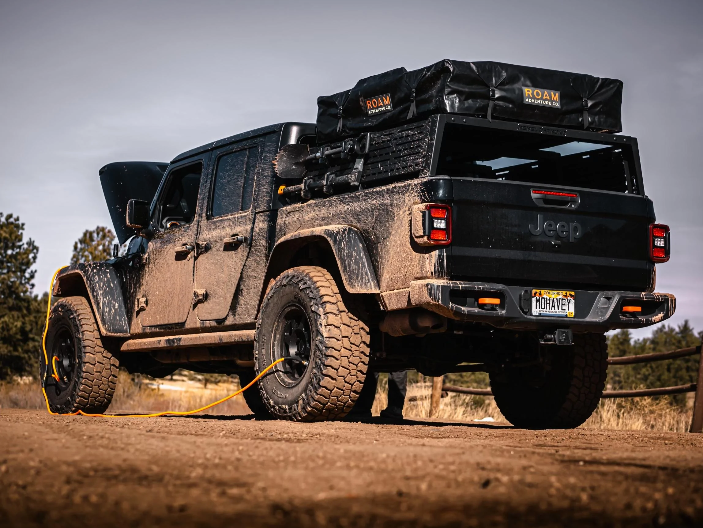 Jeep Gladiator BLACK Gladiator JT Club CFC95AA9-871E-457D-8808-1CFA68096CA1