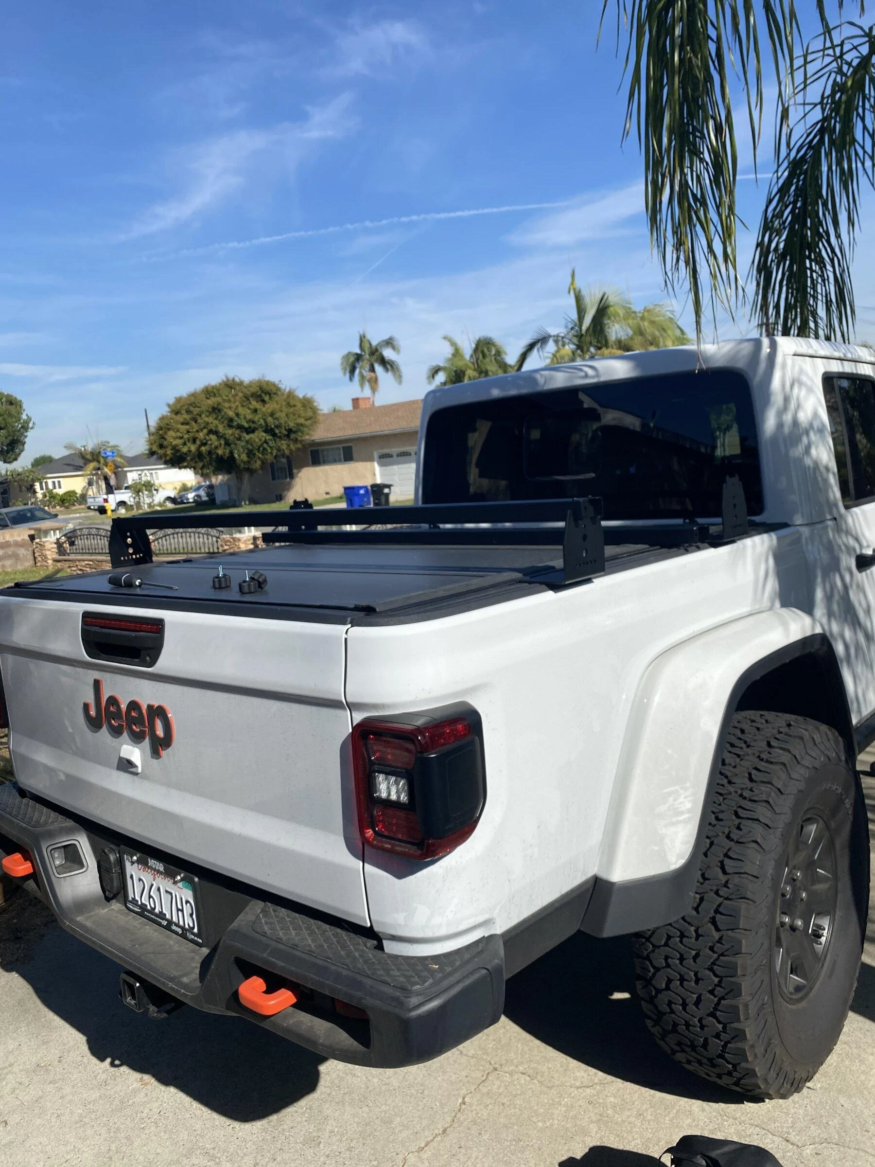 Jeep Gladiator Voodoo Fab Bed Rails and Frontrunner Tent - $800 IMG_2869