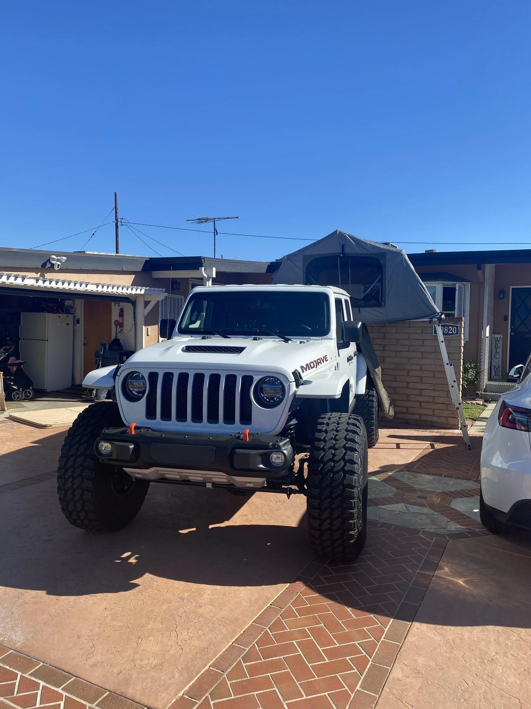 Jeep Gladiator Voodoo Fab Bed Rails and Frontrunner Tent - $800 IMG_3776