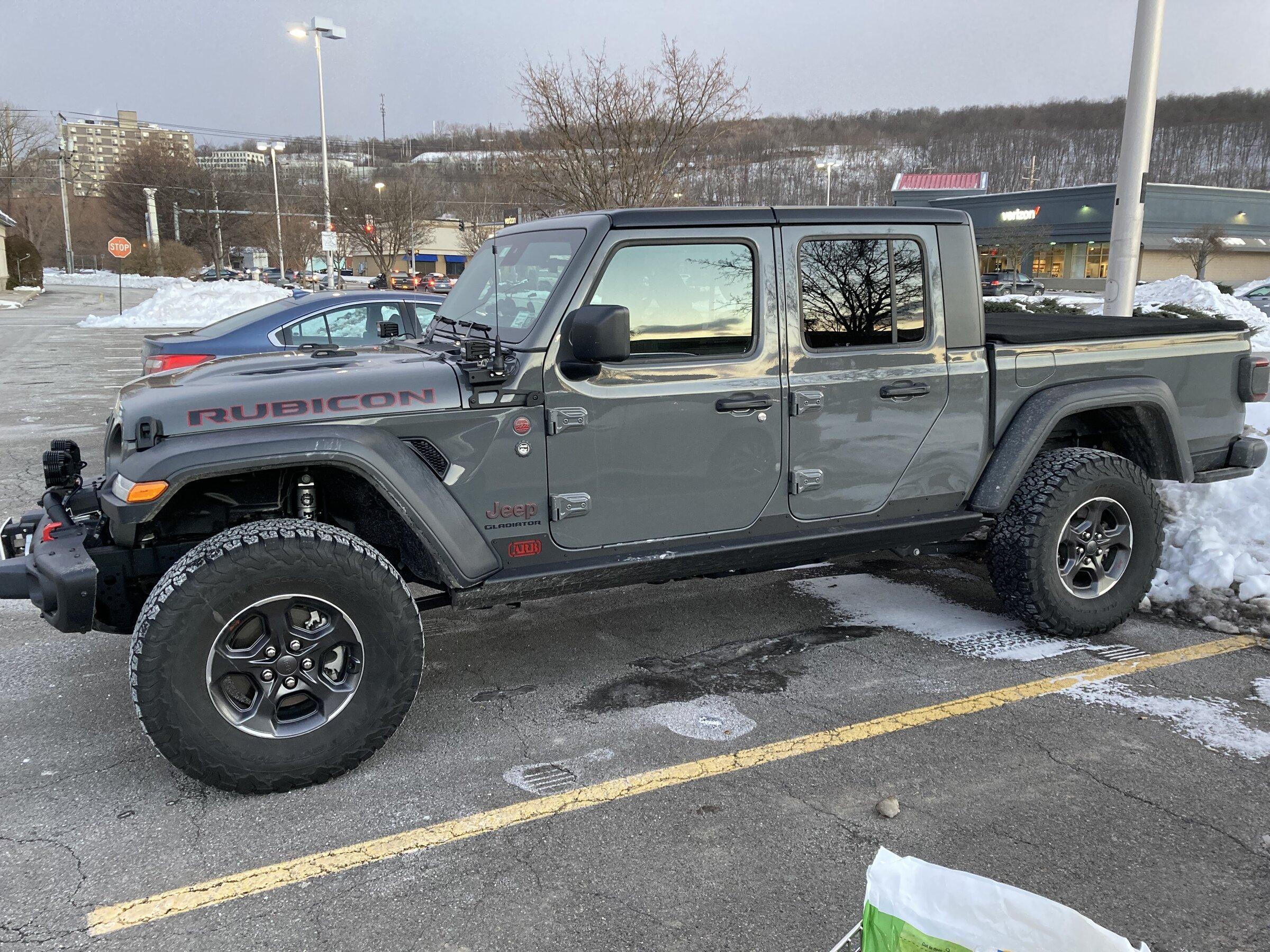Jeep Gladiator Having it all - JTRD sun buggy, trail rig and overlander IMG_1196