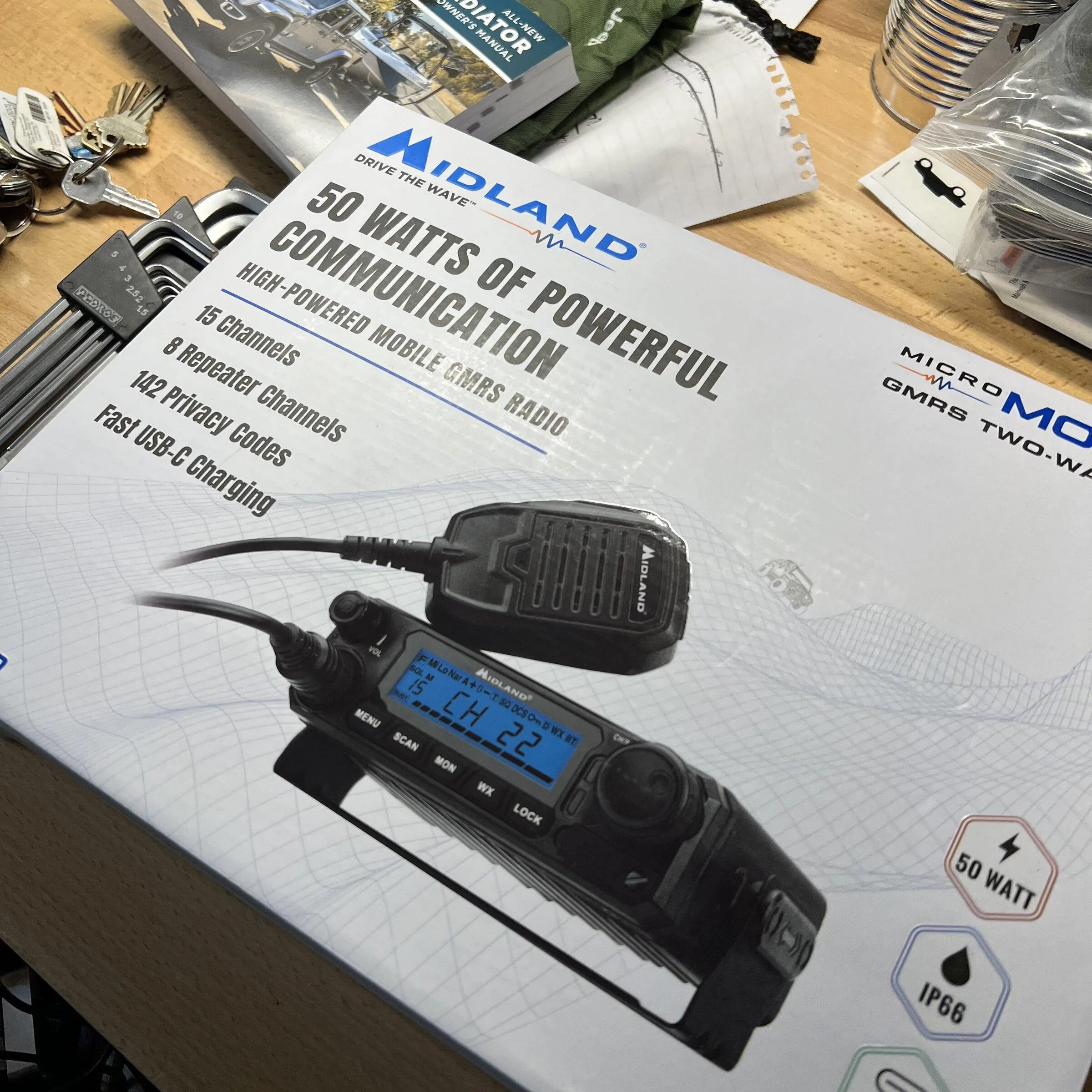 Jeep Gladiator Installed the Midland MXT500 GMRS radio and their Ghost 3db antenna 7A5A676F-3A8C-459F-A8D3-229388C88AD0