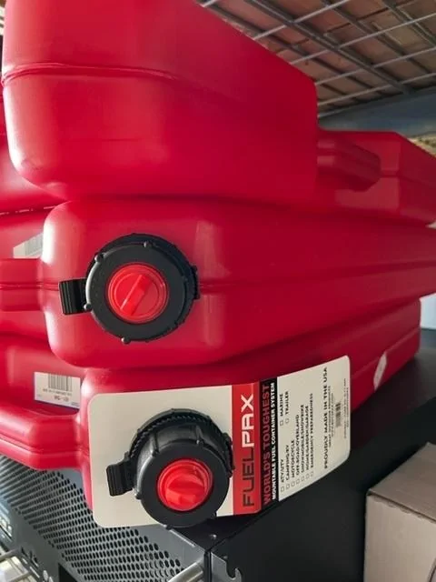 Jeep Gladiator Sold - fuelpax 4.5gal + mount + extension pic1