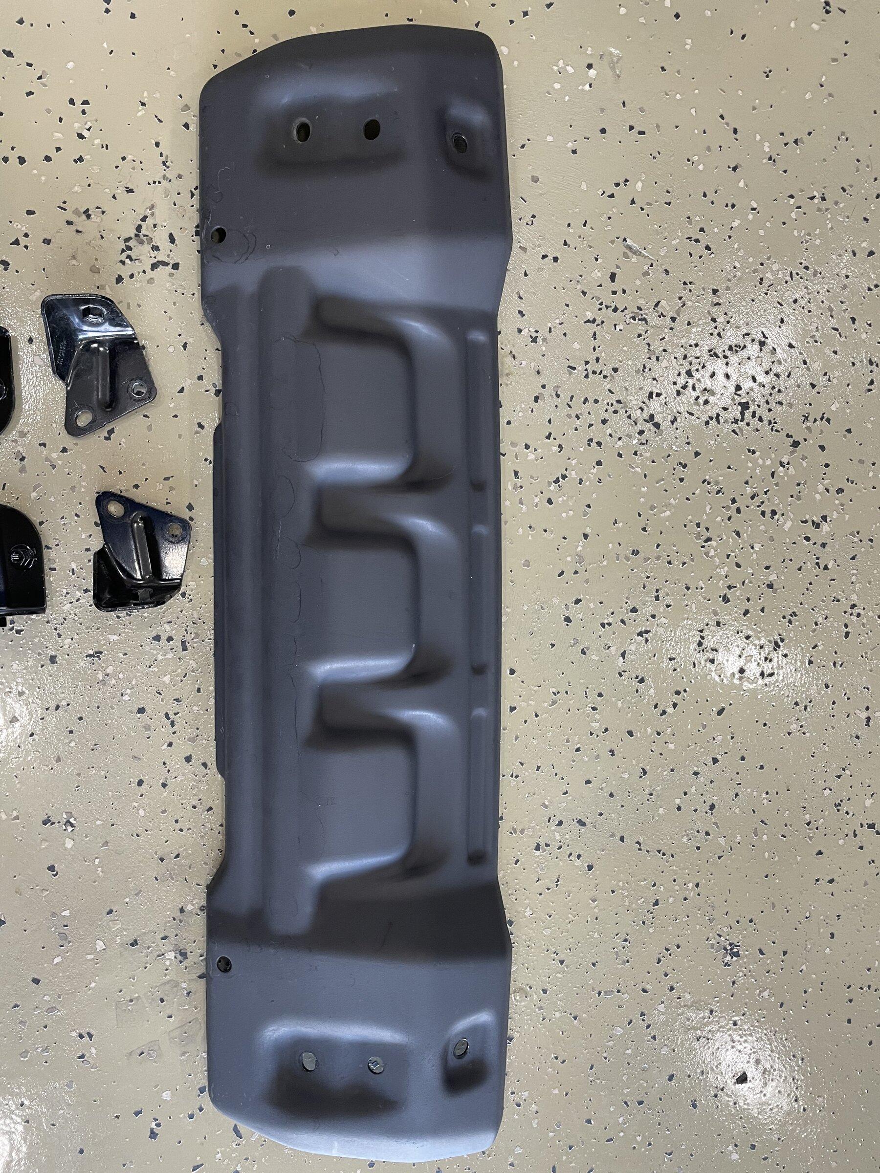 Jeep Gladiator Metal skid plate - mounting brackets - $150 C1110E61-7BF3-43FE-A2FB-41E724433CA7