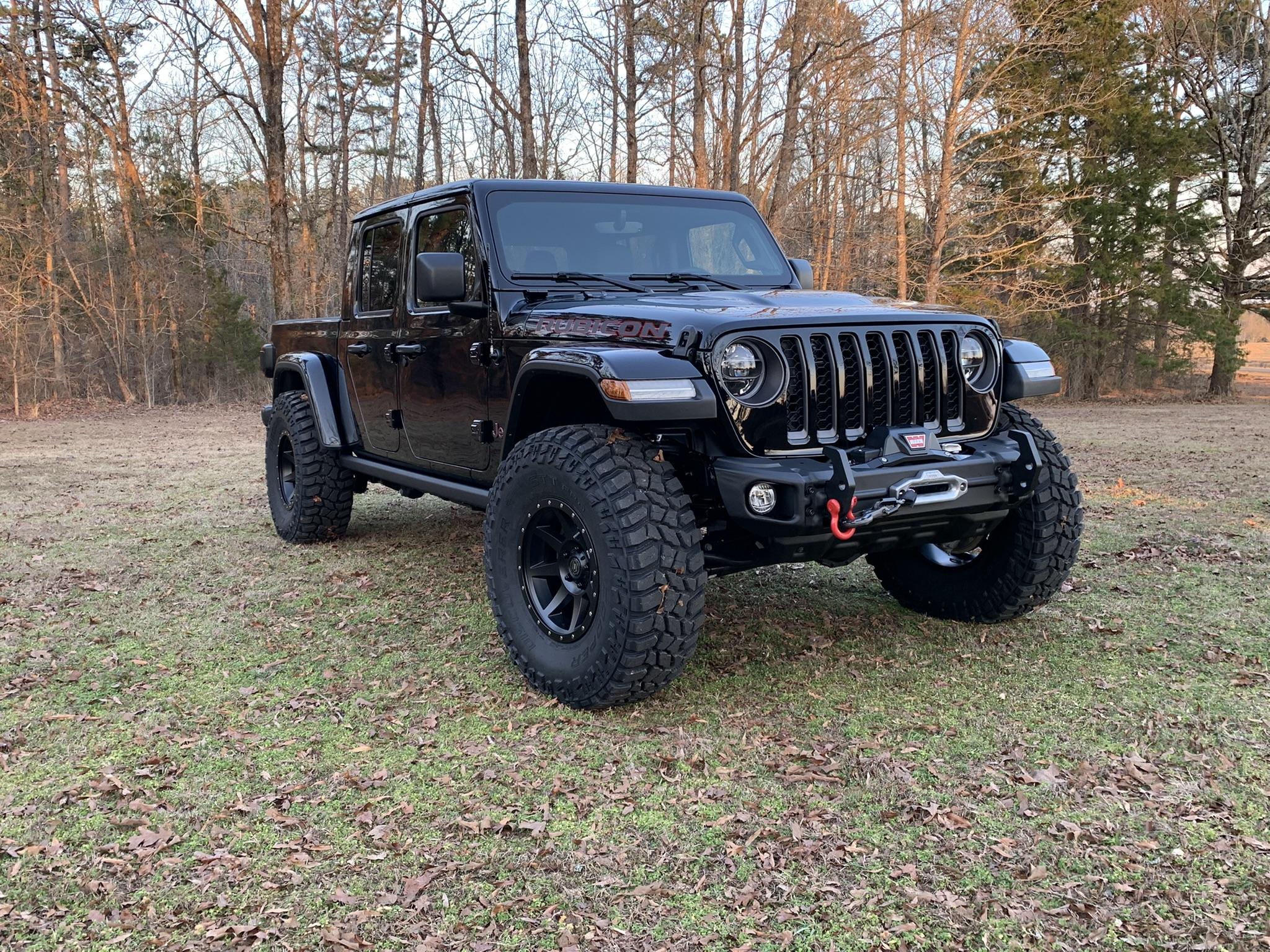 Jeep Gladiator BLACK Gladiator JT Club 11B5A22D-8E63-4C43-A15A-593E1701CF27