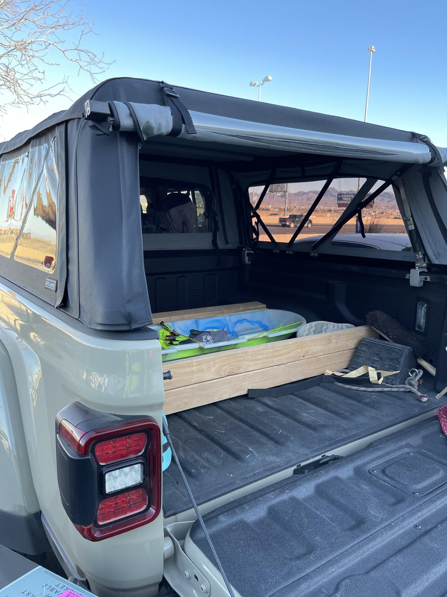 Jeep Gladiator Outlander softopper by Agri-cover Inc. (ACI products) F9201154-3FB9-4865-A887-B3E772988857