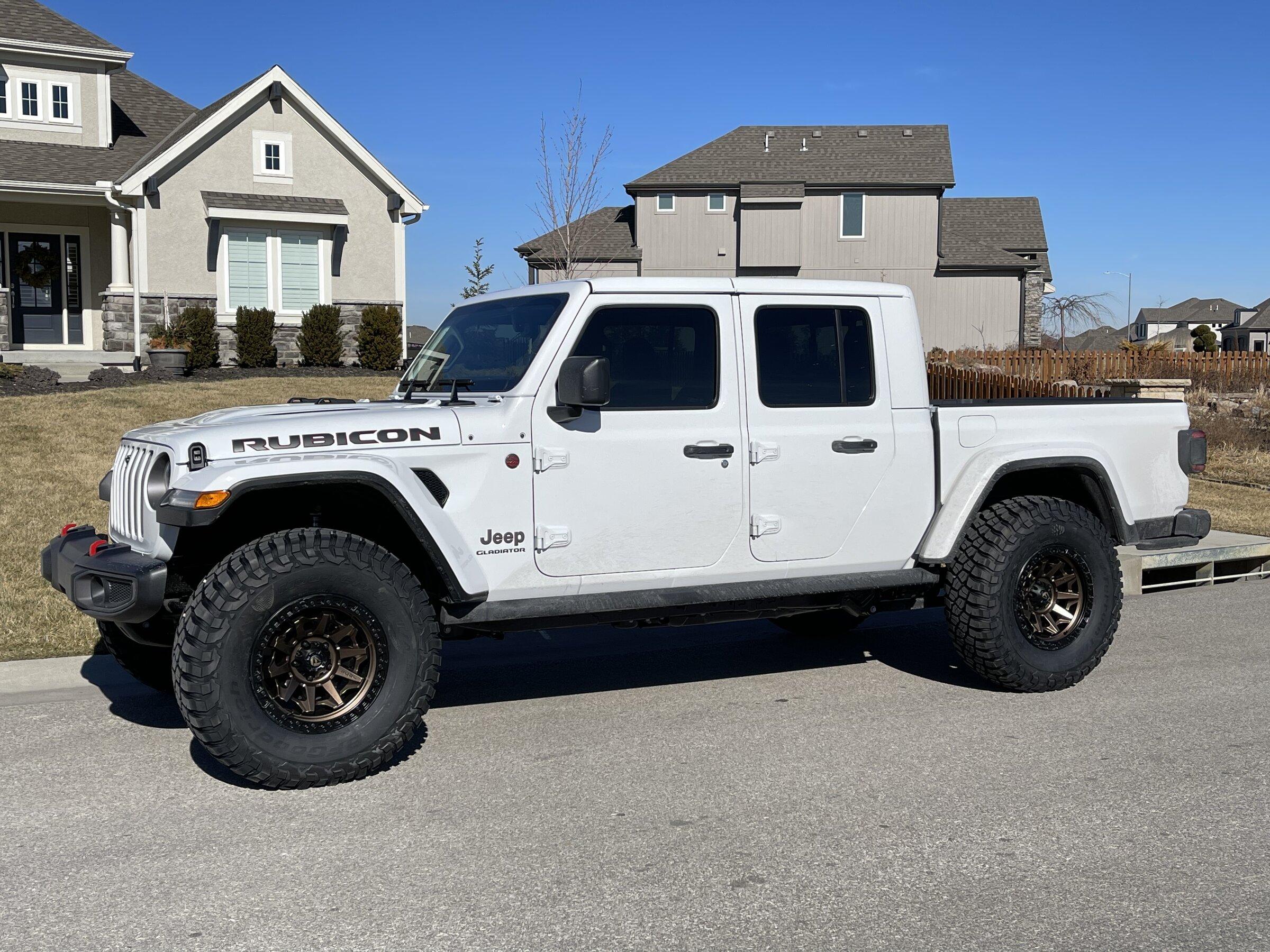 Jeep Gladiator 37s and 38s Available FREE SHIPPING 56A54C70-8C37-43D8-894B-3AABB36CC996