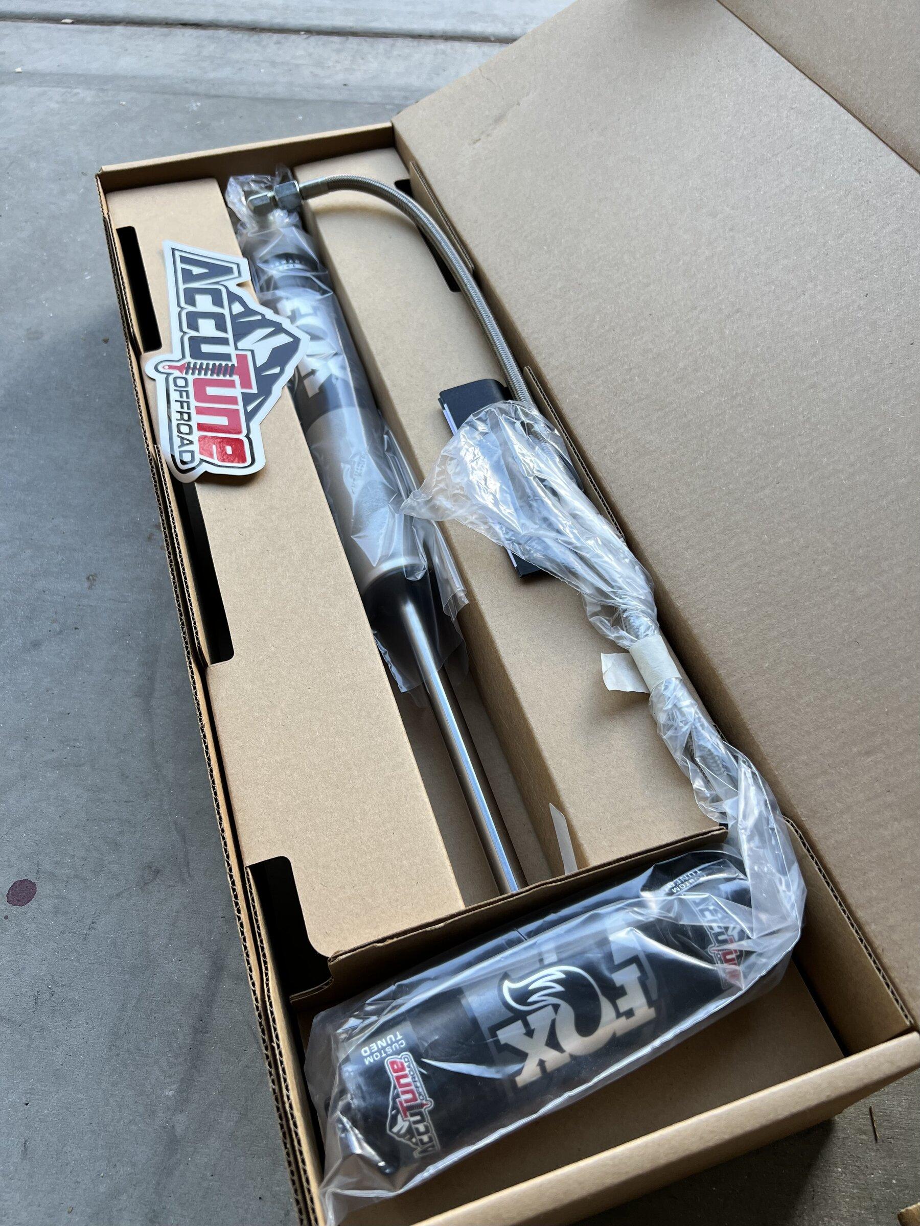 Jeep Gladiator Upgraded to Fox 2.0 Remote on Max Tow CCACFEB0-3844-4F86-B7F1-D74C4F7FD7B6