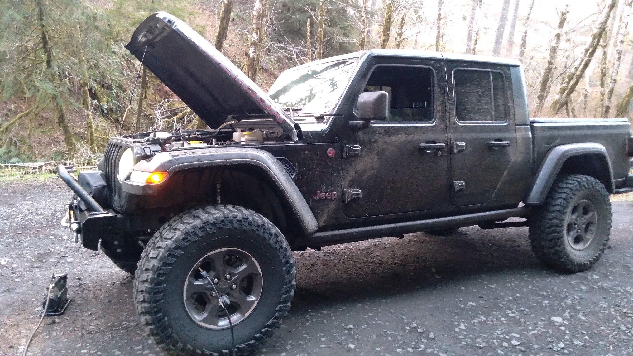 Jeep Gladiator Lets see all those Gladiators with lifts and bigger tires! 20220305_174112