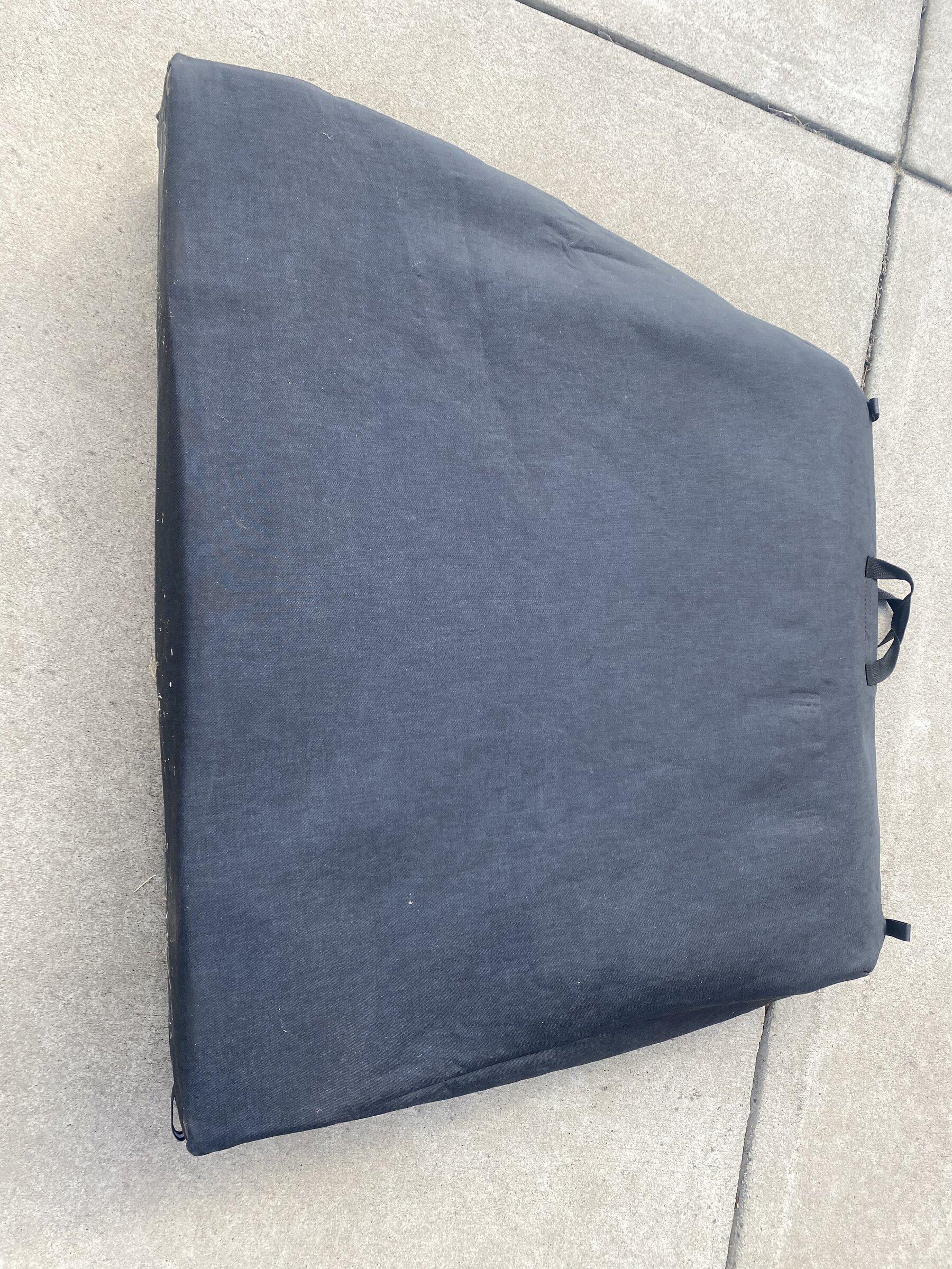 Jeep Gladiator Black Textured Freedom tops with insulation and bag $400 A5BFCD39-12E9-418A-AF4A-53844C16E338