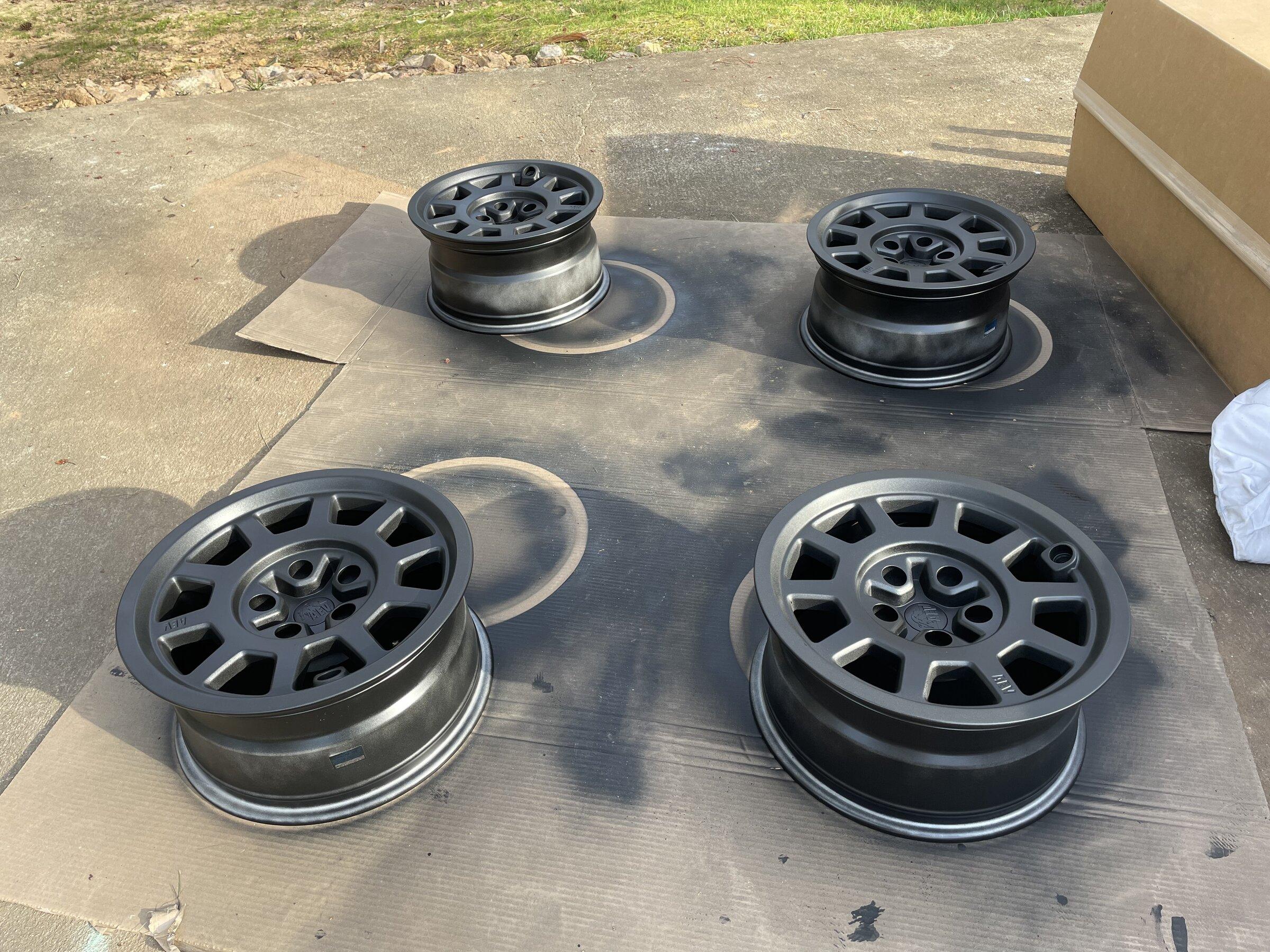 Jeep Gladiator Silver or Satin Black Saltas? 9D5C22F9-90E8-491A-8AE7-A4D04C278D51