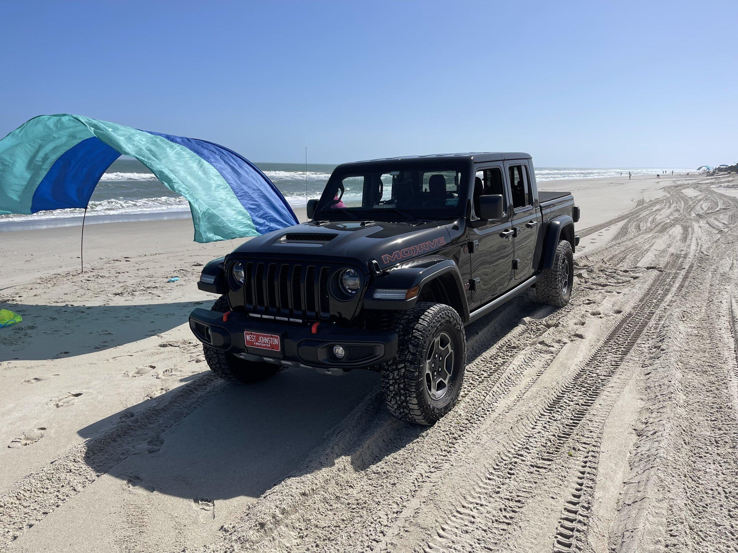 Jeep Gladiator MOJAVE Edition Gladiator JT Club B40507F5-B755-4A93-B099-DE3572F30E32
