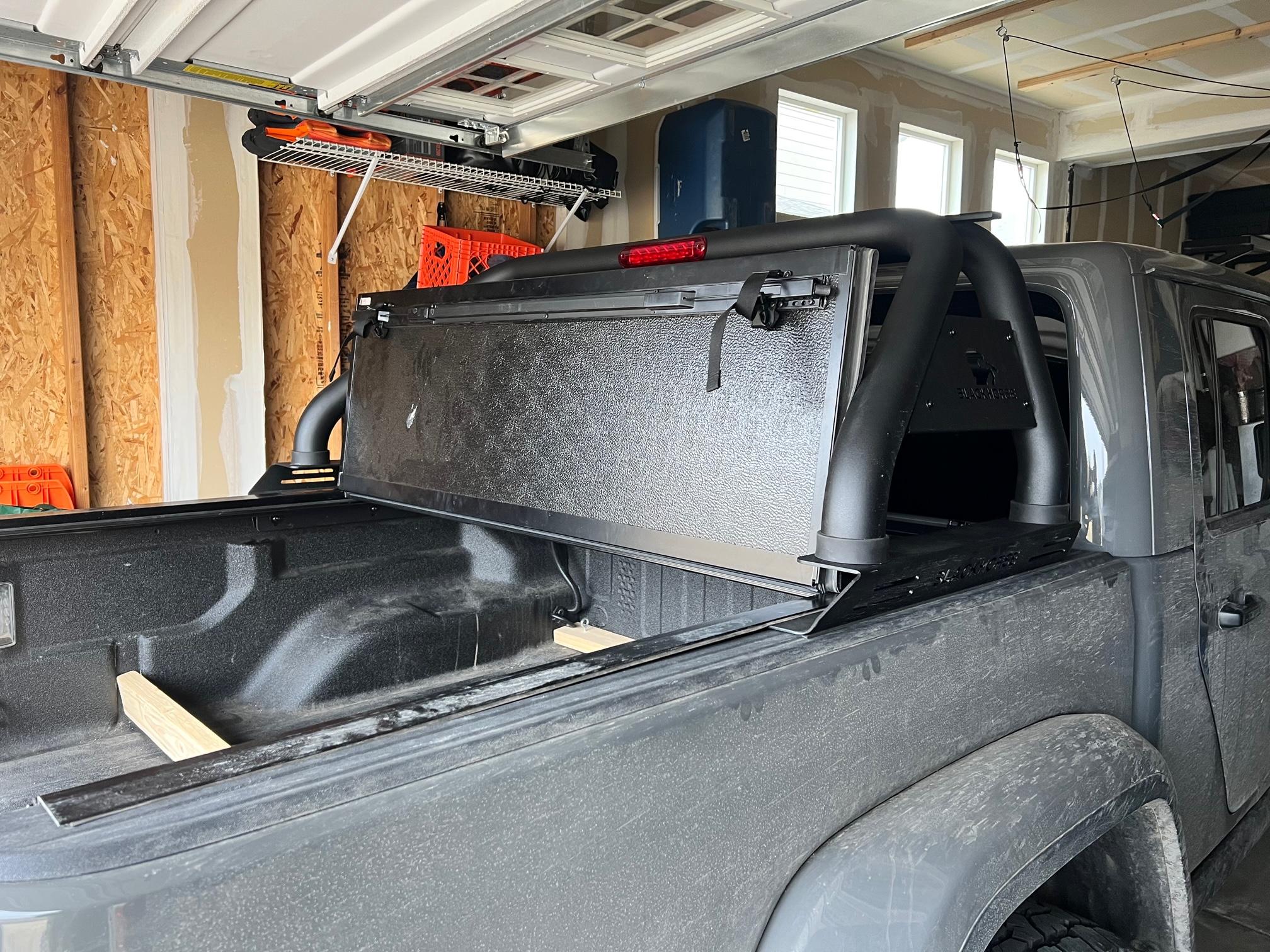 Jeep Gladiator Black Horse Roll Bar Installed IMG_0721