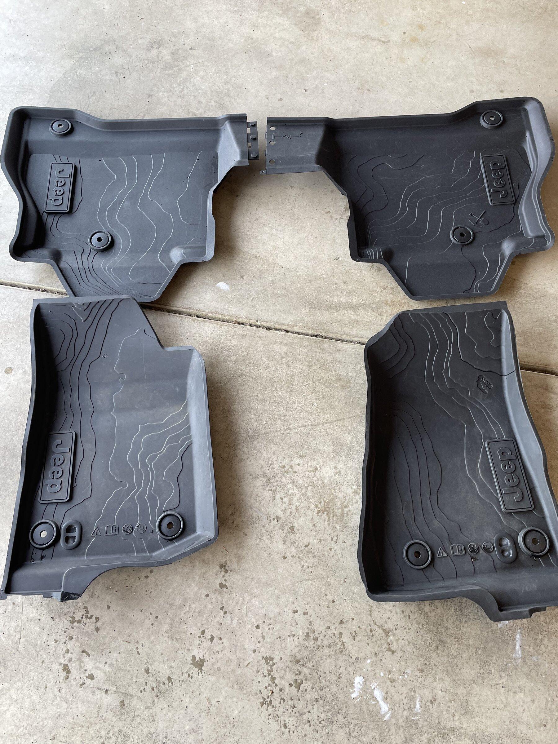 Jeep Gladiator All Weather Slush Mats $75 4A1D4562-F3E4-4F7B-8935-8B876E5F587C