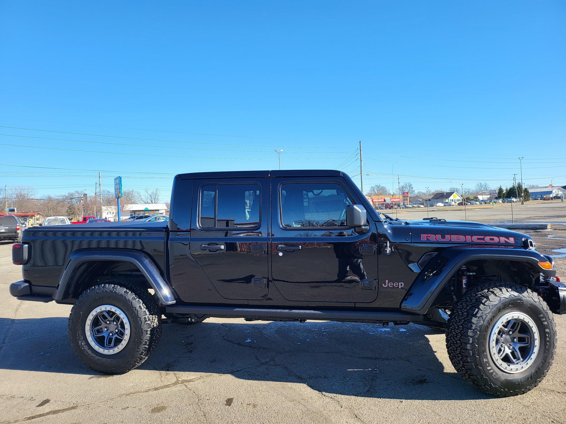 Jeep Gladiator Request for pictures of Diesel Gladiators with lifts 20220220_151937