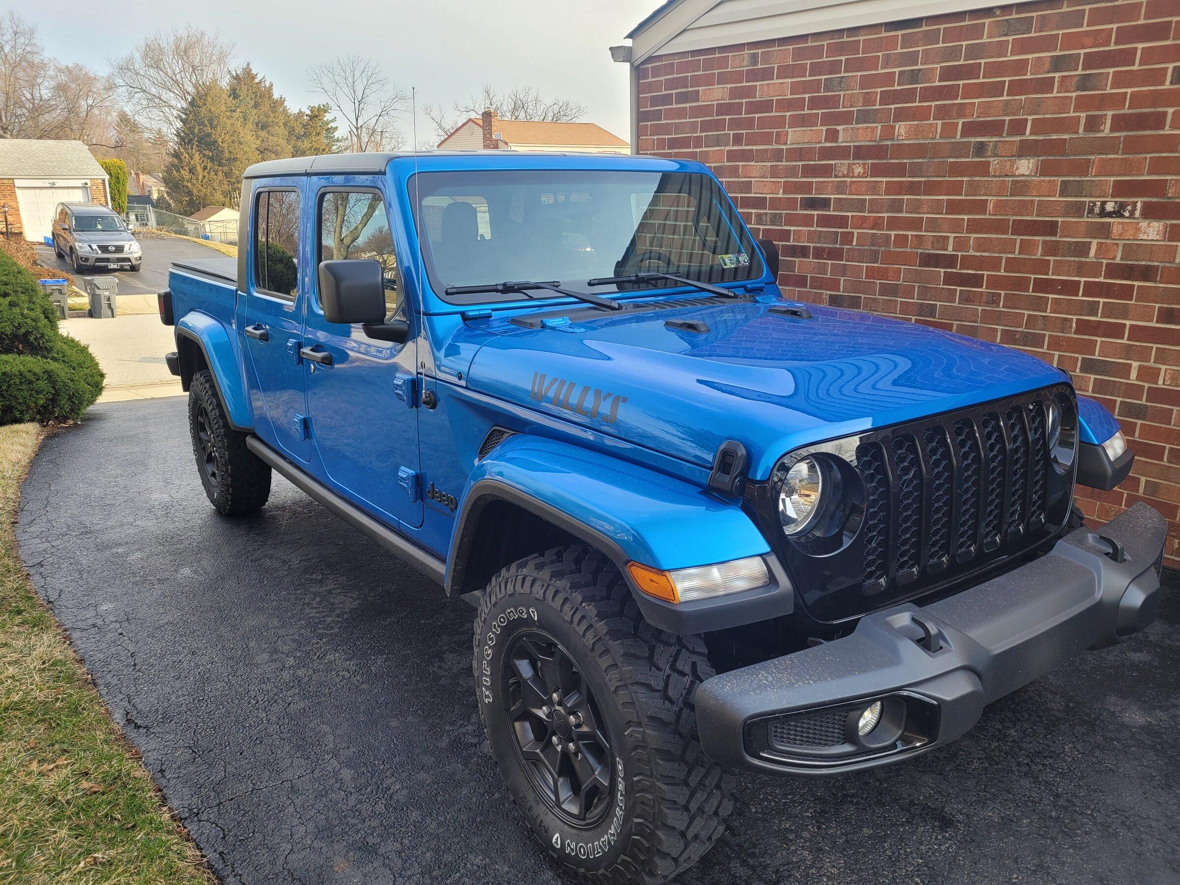 Jeep Gladiator HYDRO BLUE PEARL Gladiator JT Club 20220307_080417