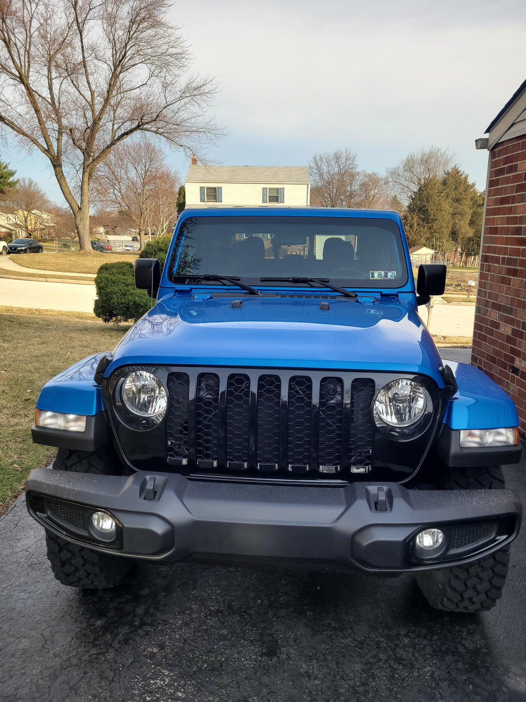 Jeep Gladiator HYDRO BLUE PEARL Gladiator JT Club 20220307_080407