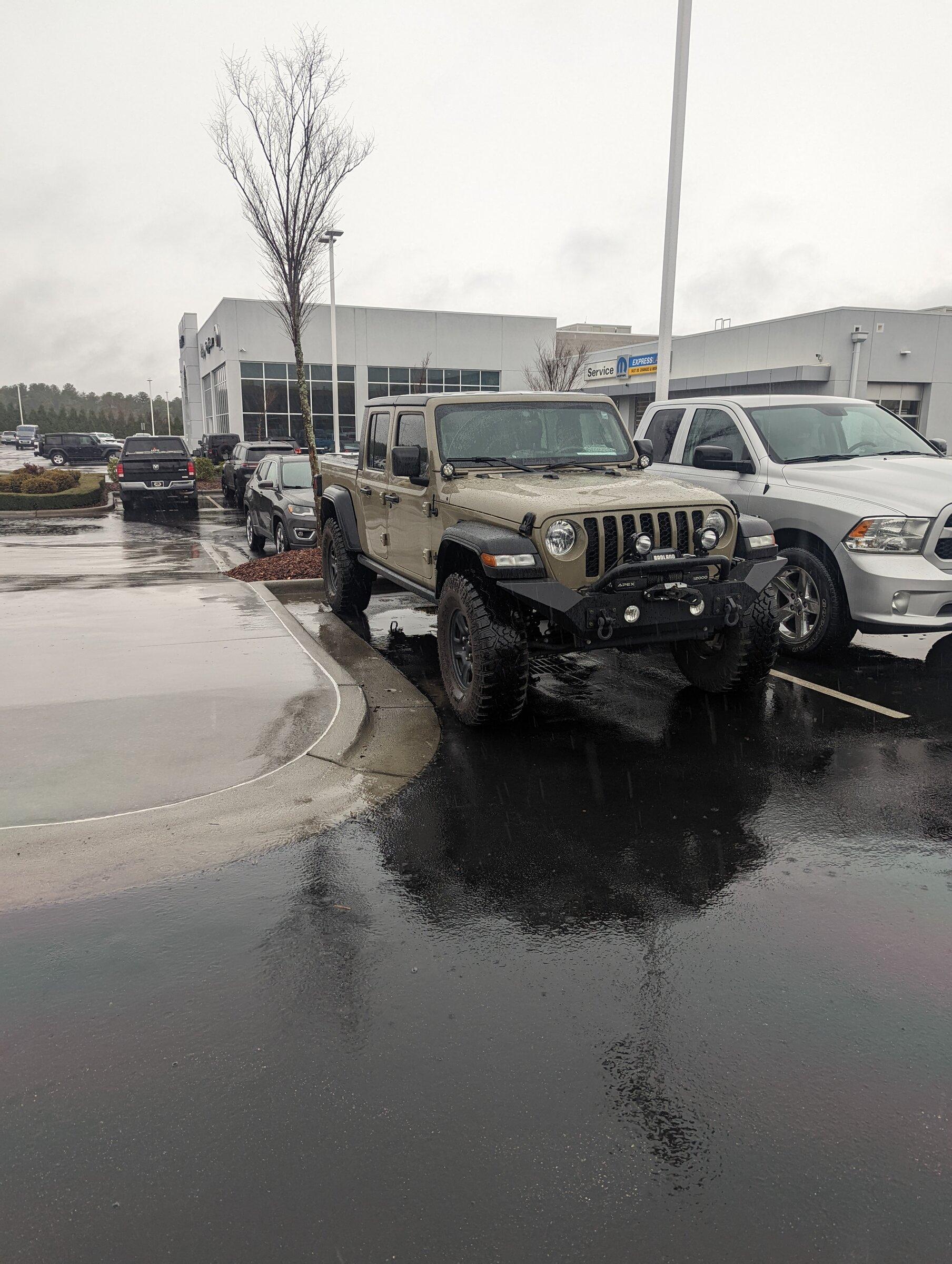 Jeep Gladiator For those of you running 37s PXL_20220309_140837192.MP