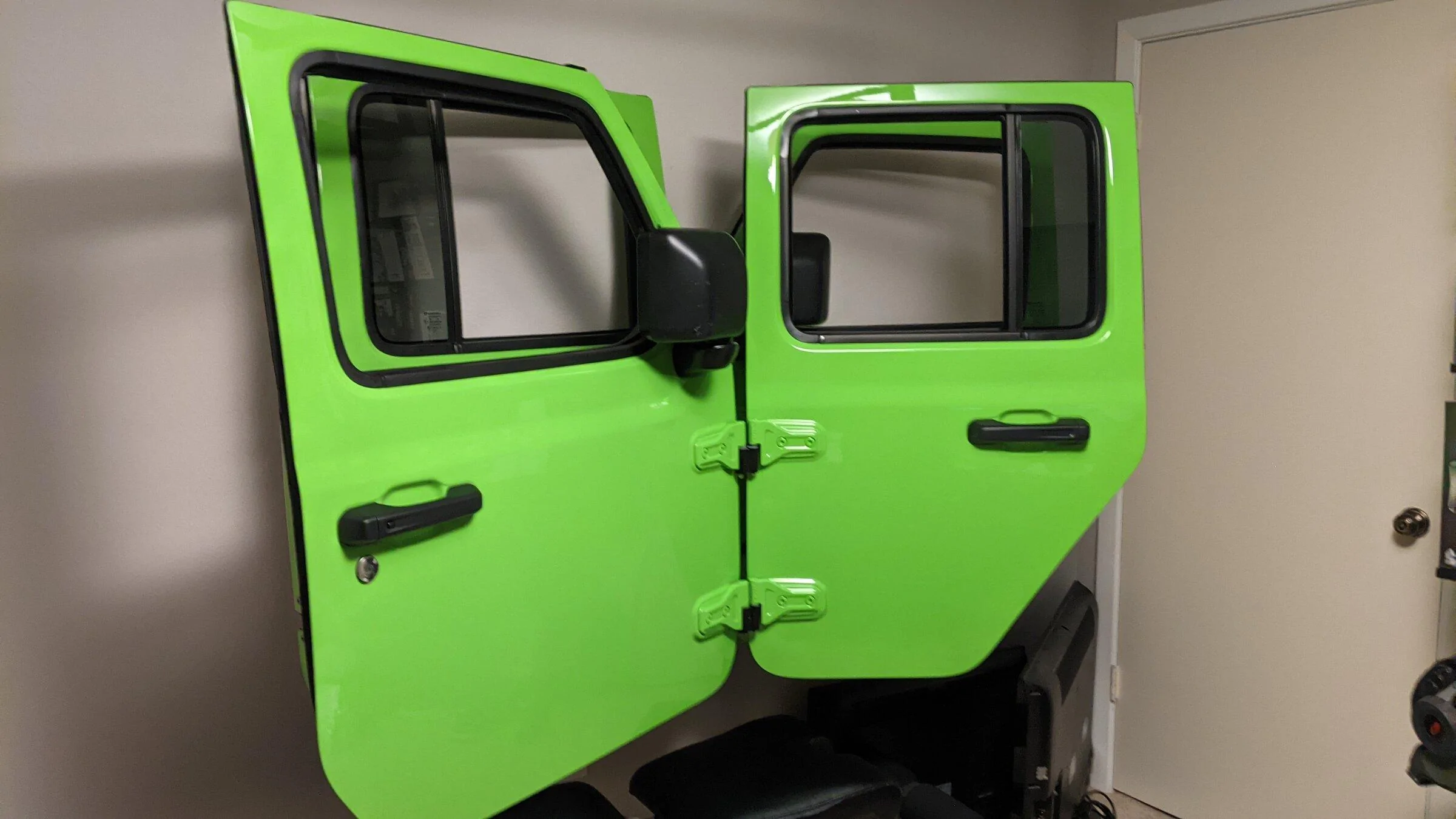 Jeep Gladiator Door racks... PXL_20211101_020121117