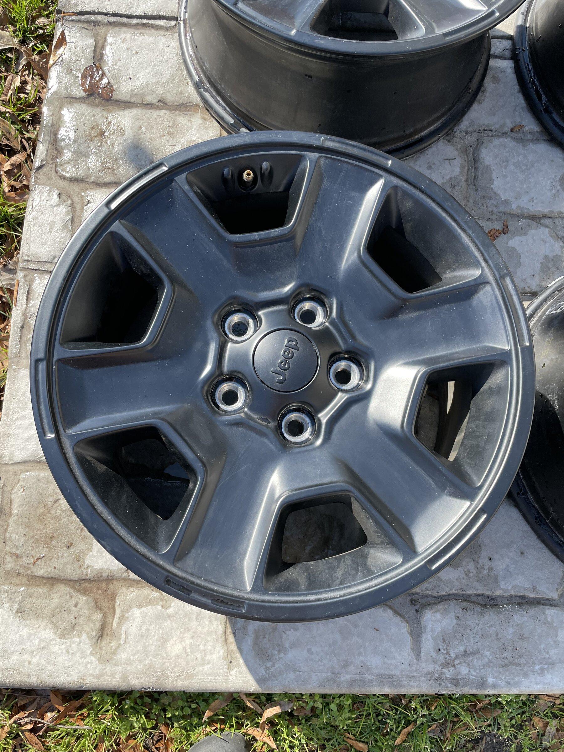Jeep Gladiator FS - Mojave Wheels + Spare 6ADD5D0D-54E7-48BA-BDB5-77E1AB9FE2CB