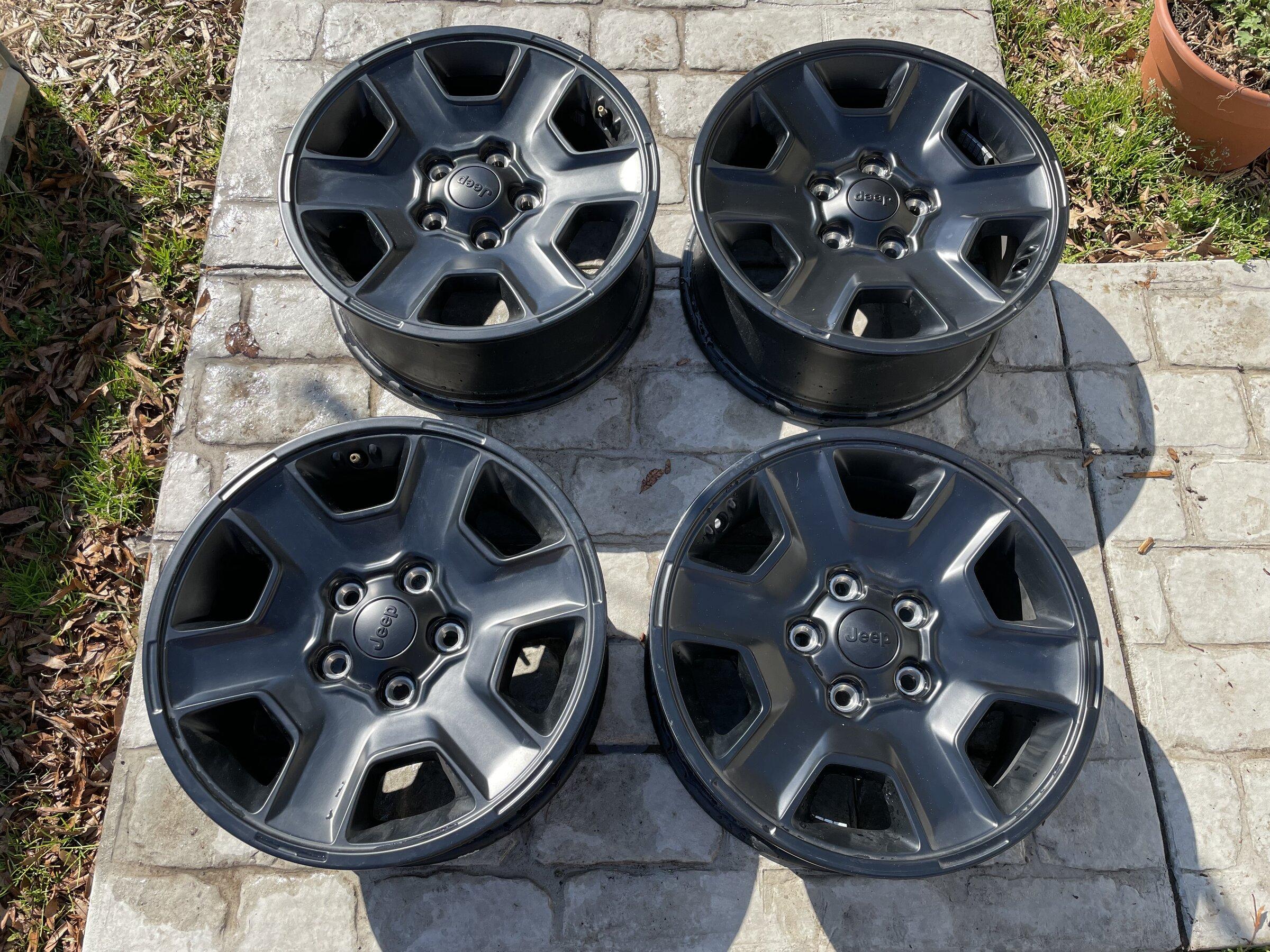 Jeep Gladiator FS - Mojave Wheels + Spare 58E05BC2-91A2-47B6-9E7D-C4FE971374C4