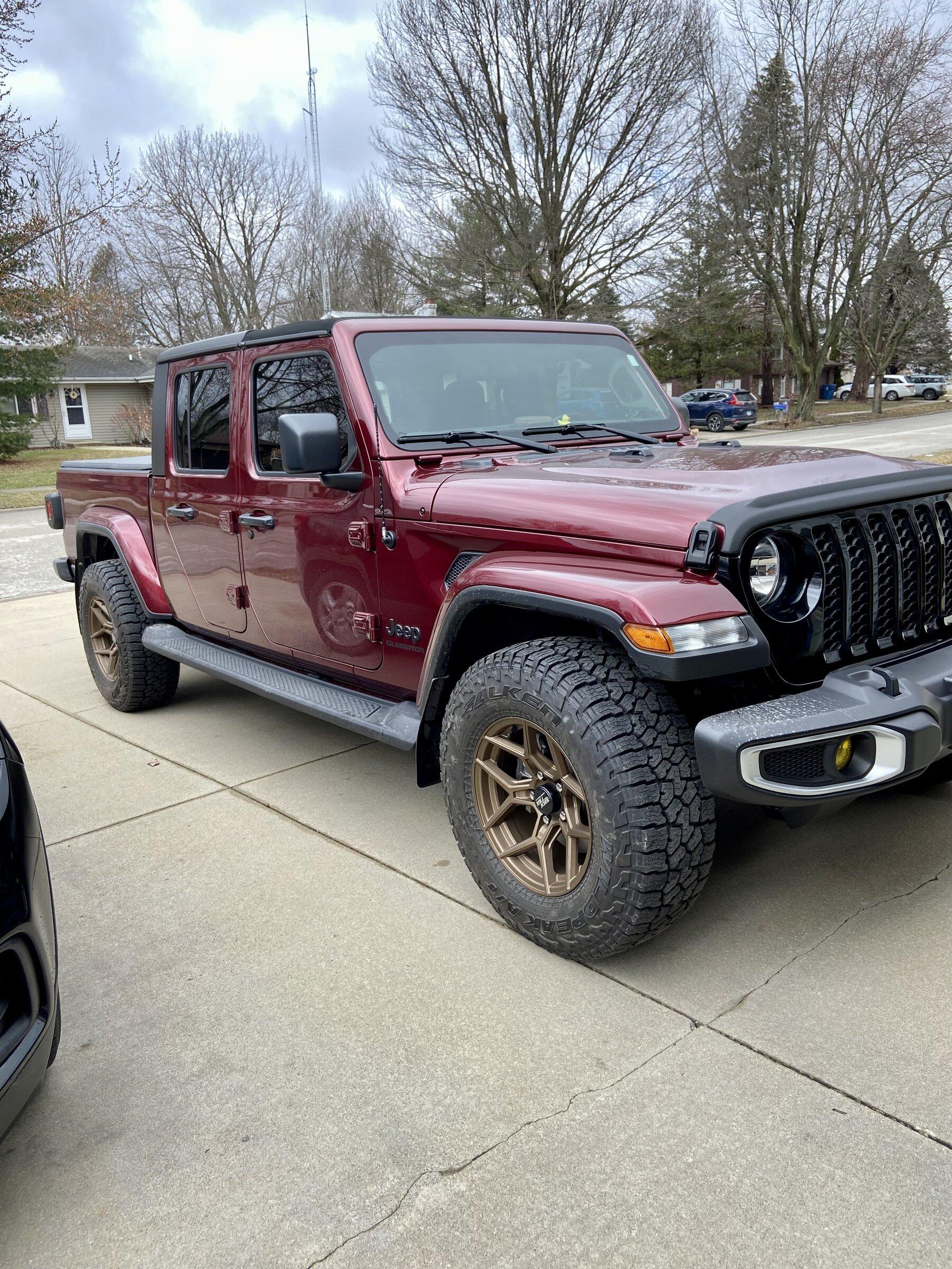 Jeep Gladiator My Conundrum ? 4E48D1F7-8C4C-440A-B06A-F23603B90A4E