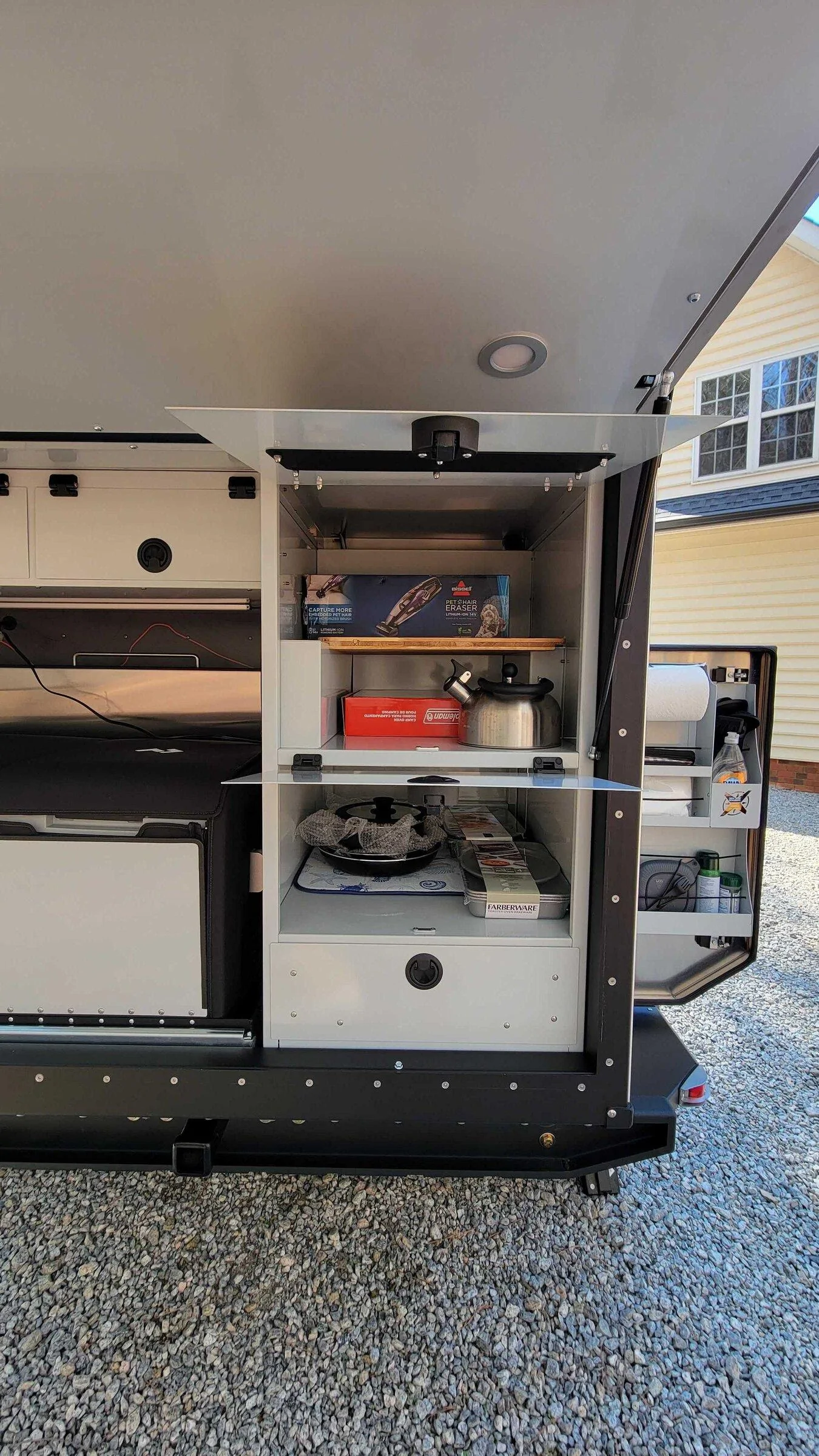 Jeep Gladiator Sharing some pics of my Xpedition Voyager overland trailer build 20220303_135446