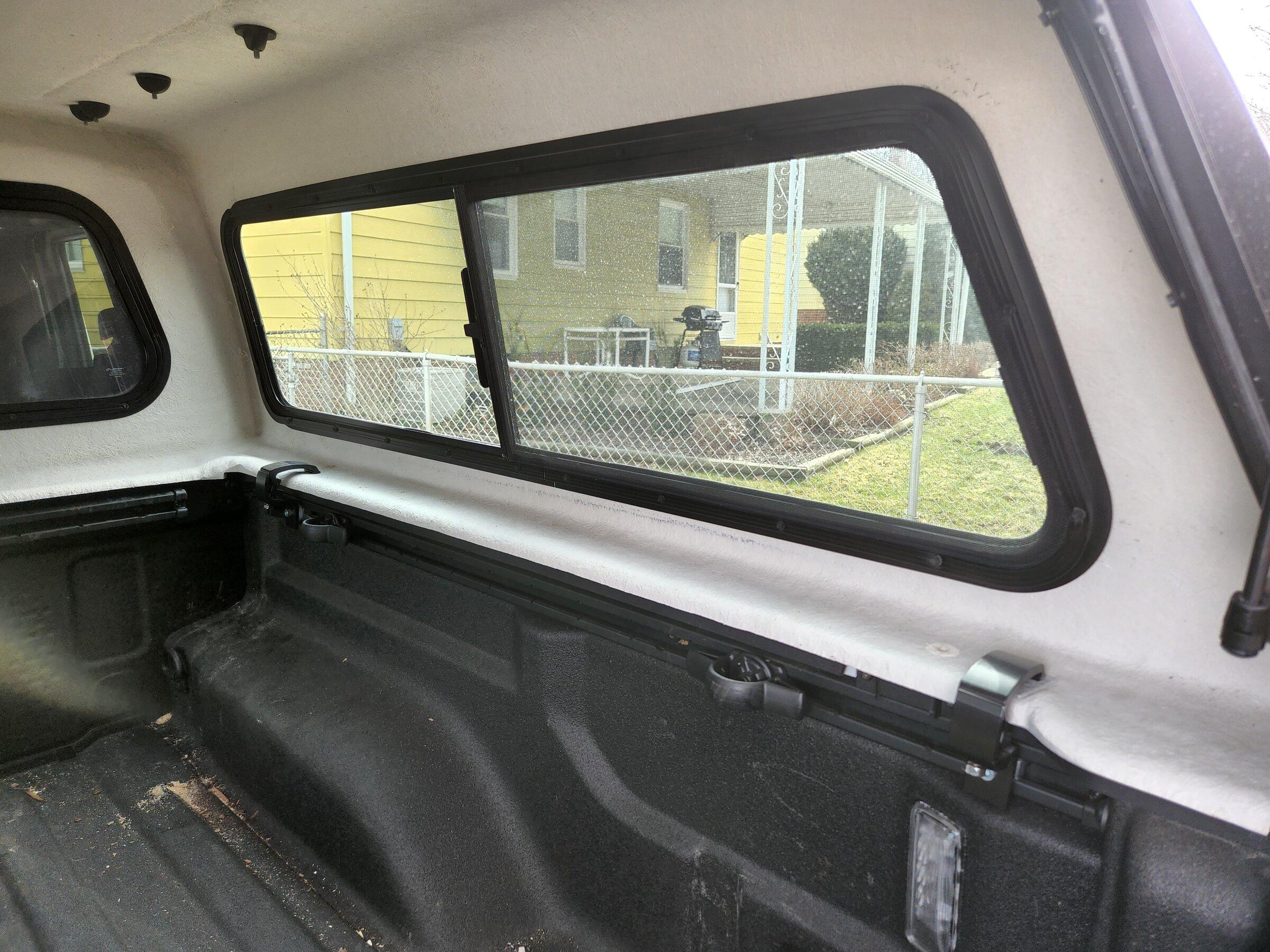 Jeep Gladiator ARE CX Classic Topper 20220310_124503