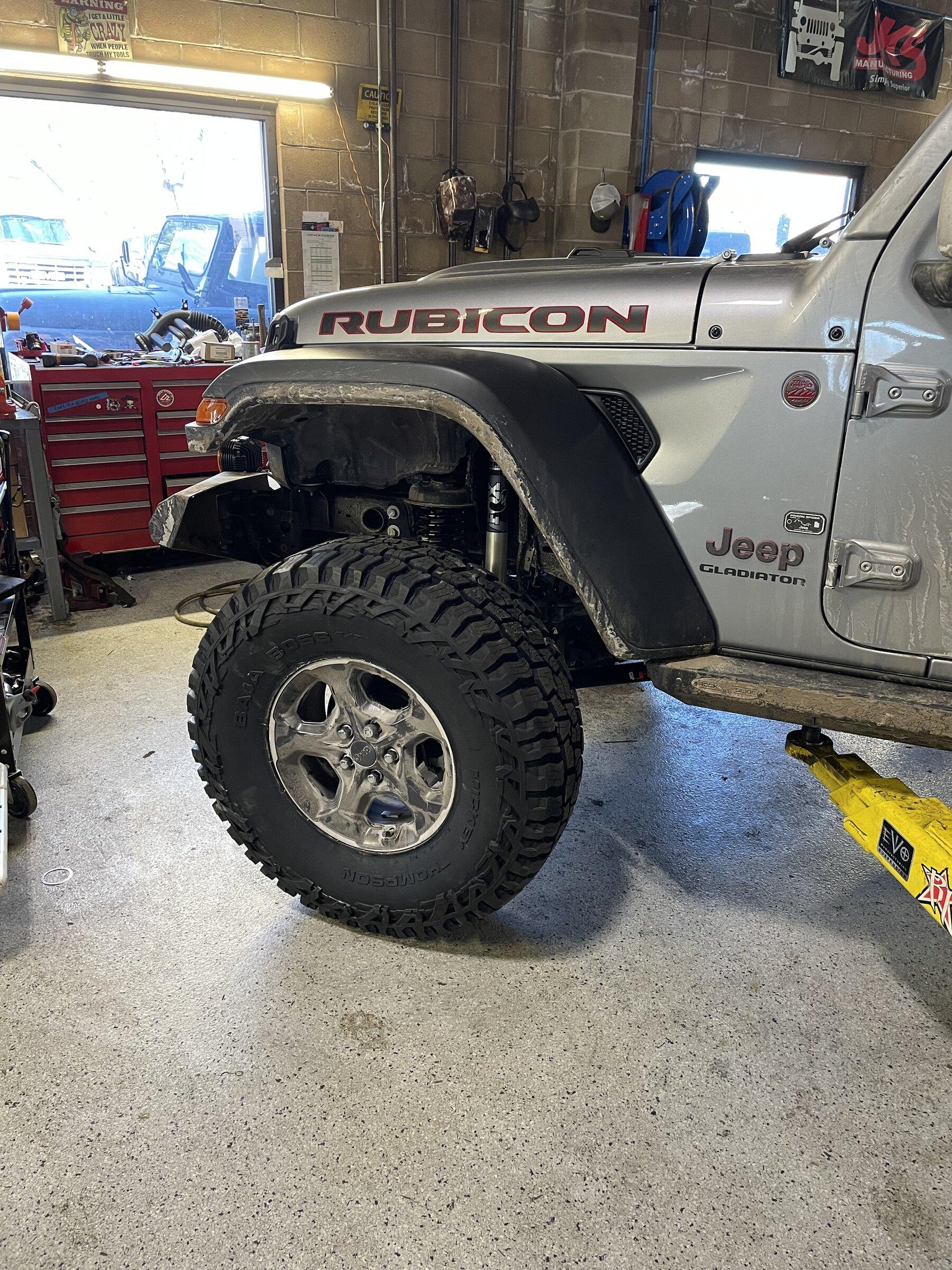 Jeep Gladiator What wheels are you putting on you JT? 323714CD-F8F7-4C08-BE40-974D61F98786
