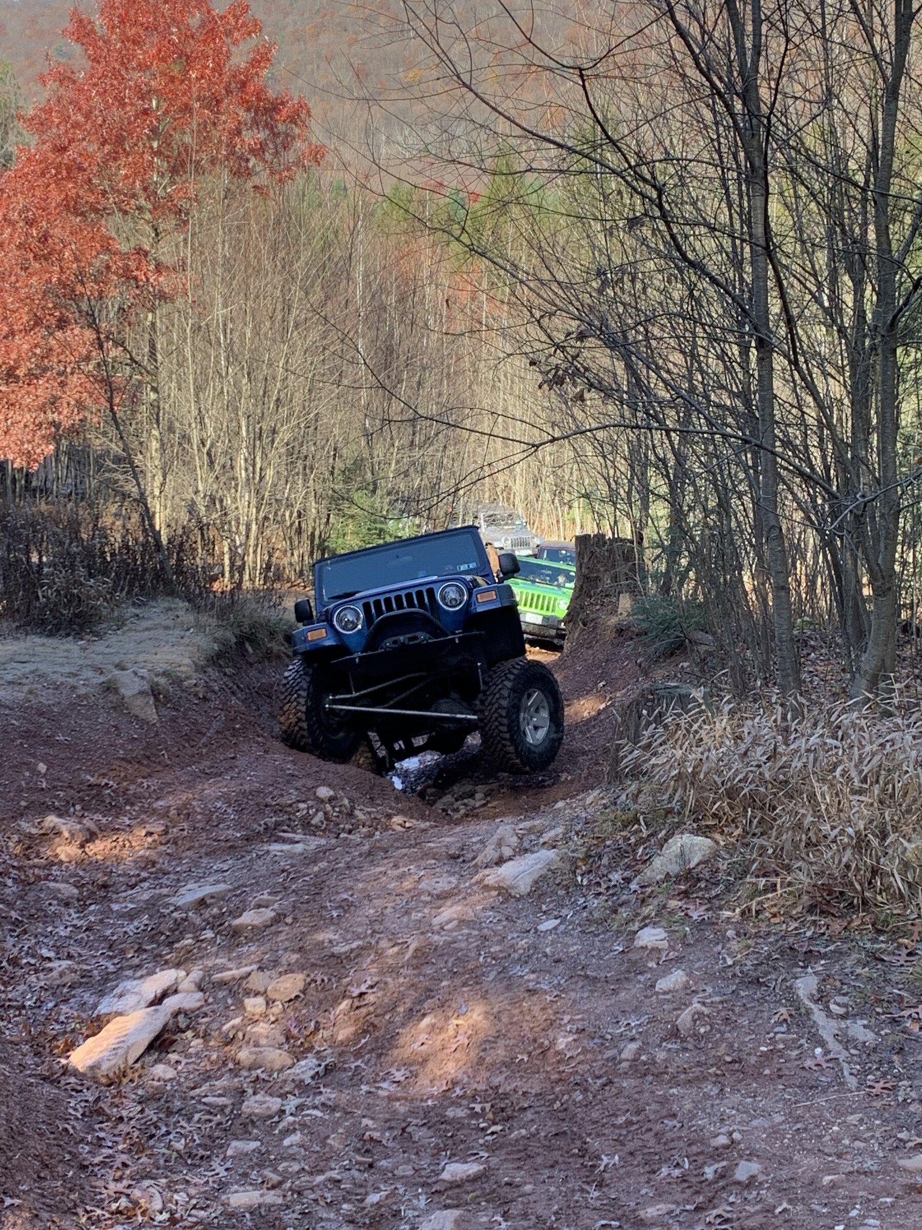 Jeep Gladiator 35s; How Tall Are Yours, Mounted on 17s? IMG_2368-preview