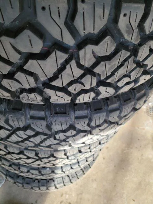 Jeep Gladiator 5 - 35x10.5x17 Kenda Klever RT DfD3_sgTMbyUalY?width=495&height=660&cropmode=non