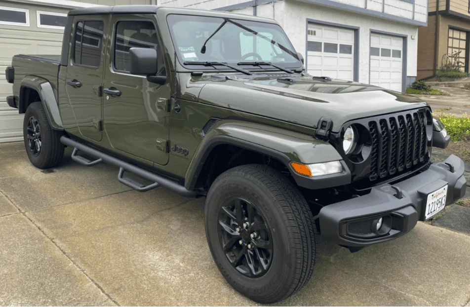 Jeep Gladiator SARGE GREEN Gladiator club ANGLE-B4