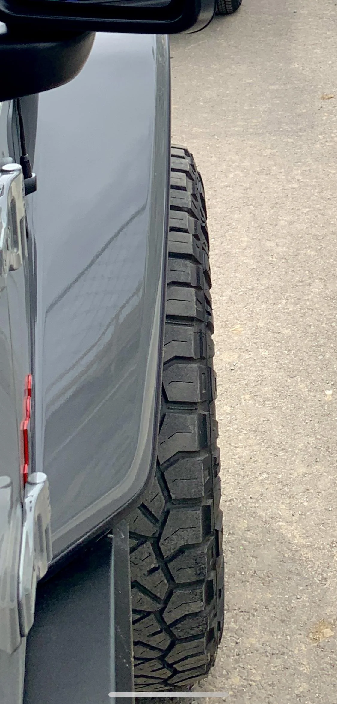 Jeep Gladiator For those of you running 37s DDEB4328-3752-4101-9469-AECA944A0512