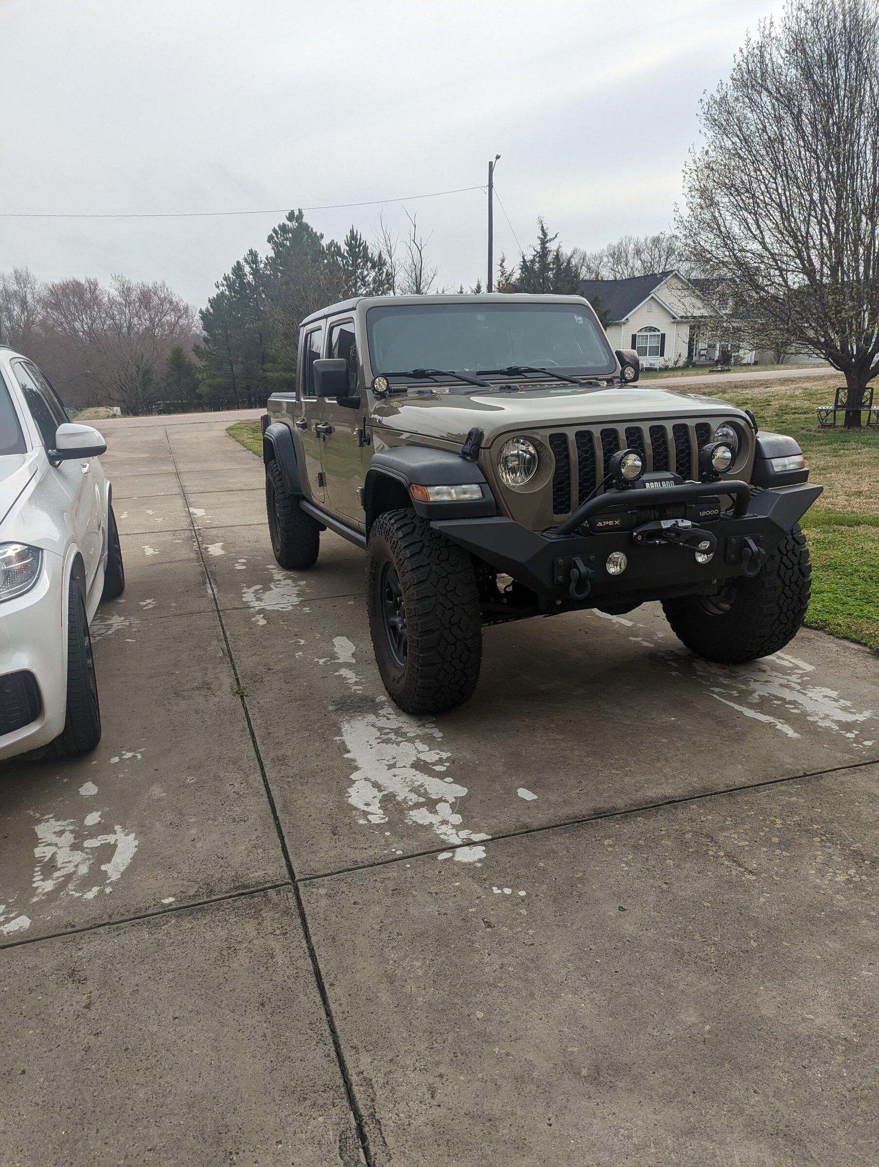 Jeep Gladiator For those of you running 37s PXL_20220309_213508291.MP