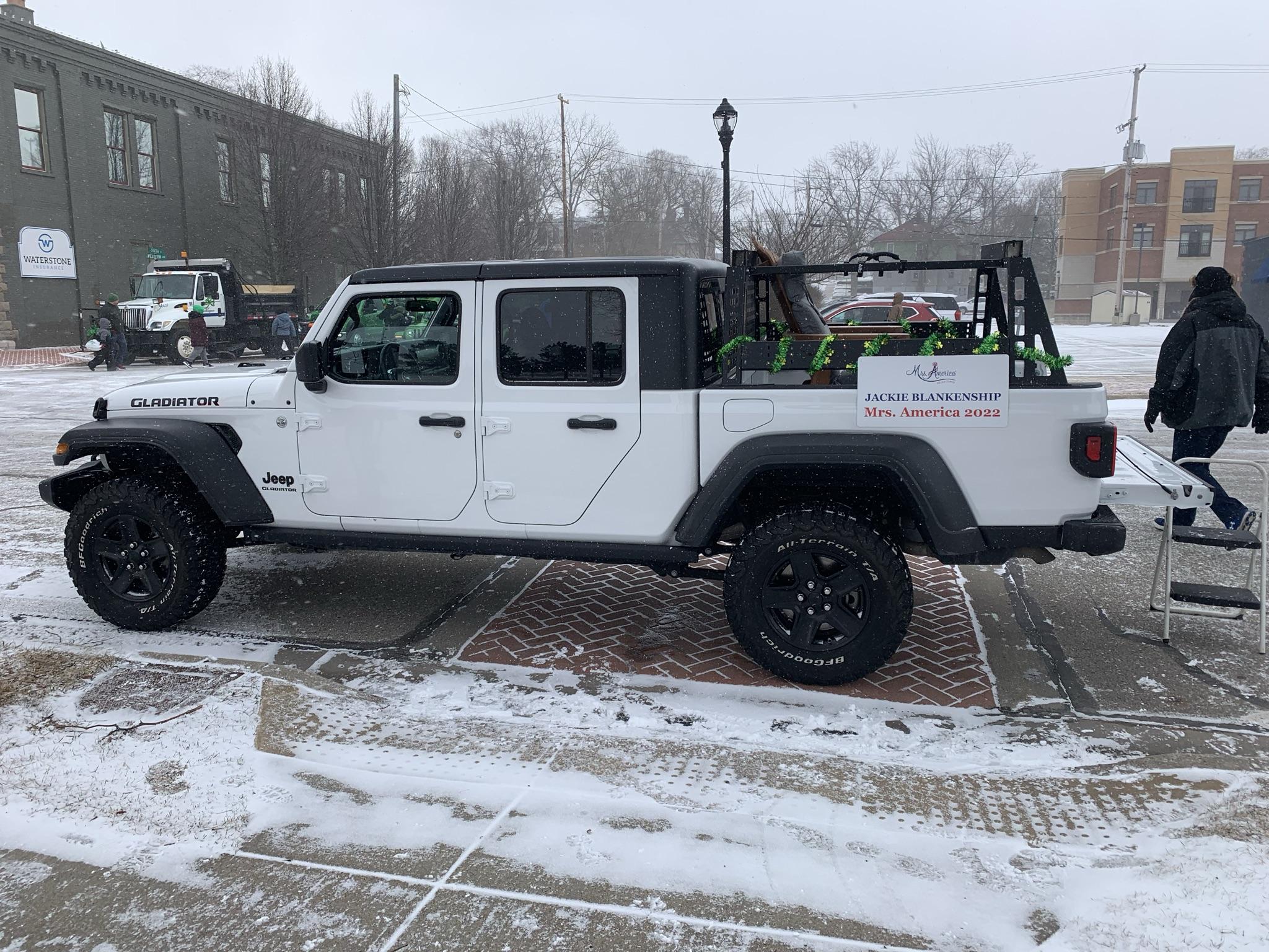 Jeep Gladiator Your JT might be cool, but is it Mrs. America Cool? C83ECA63-E386-41C6-ACED-5AF5C375BD21