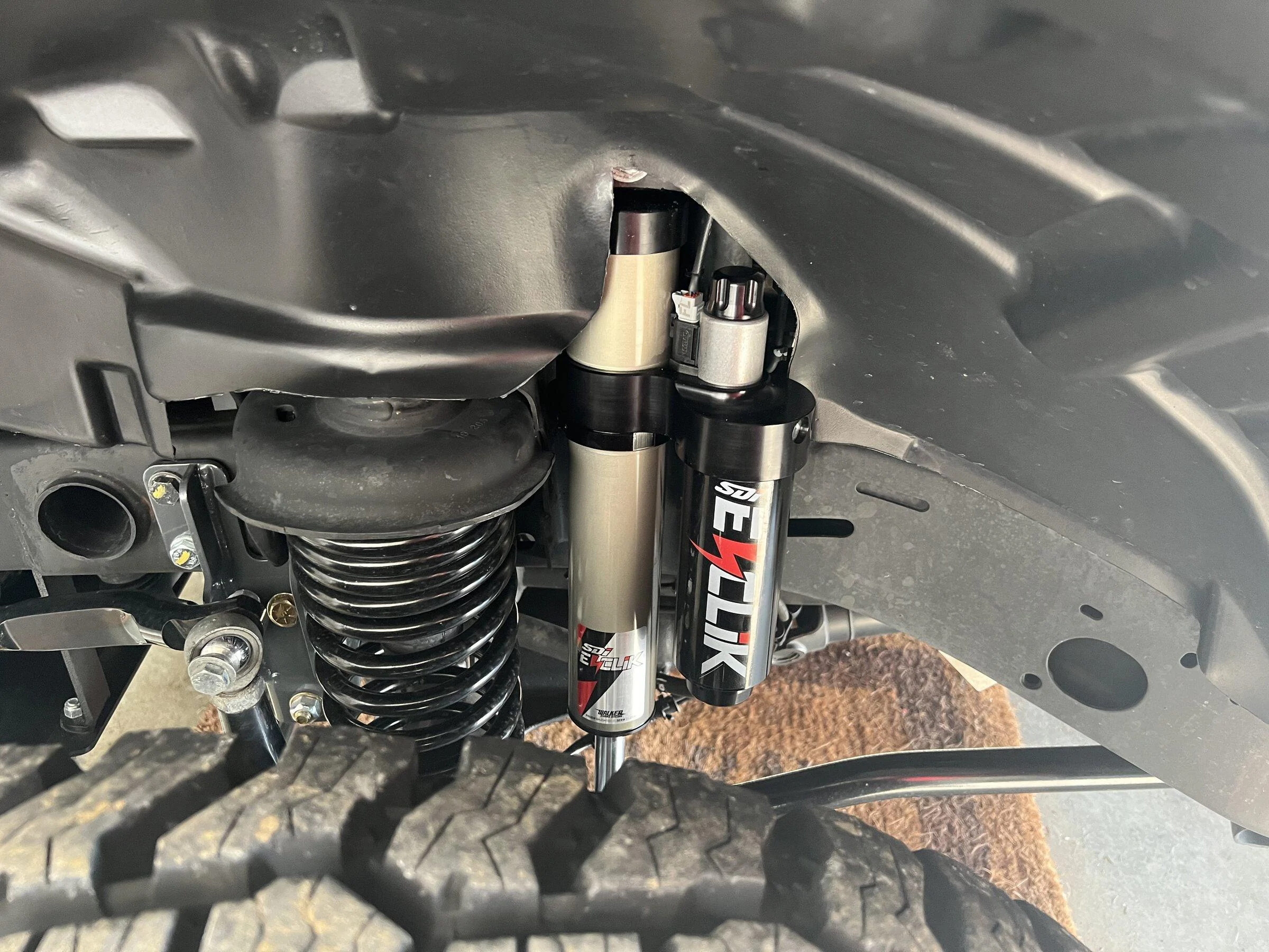 Jeep Gladiator SDi E-CLiKs….Let the fun begin! B2DB95C0-31FB-42EE-82E3-900B51AFBE75