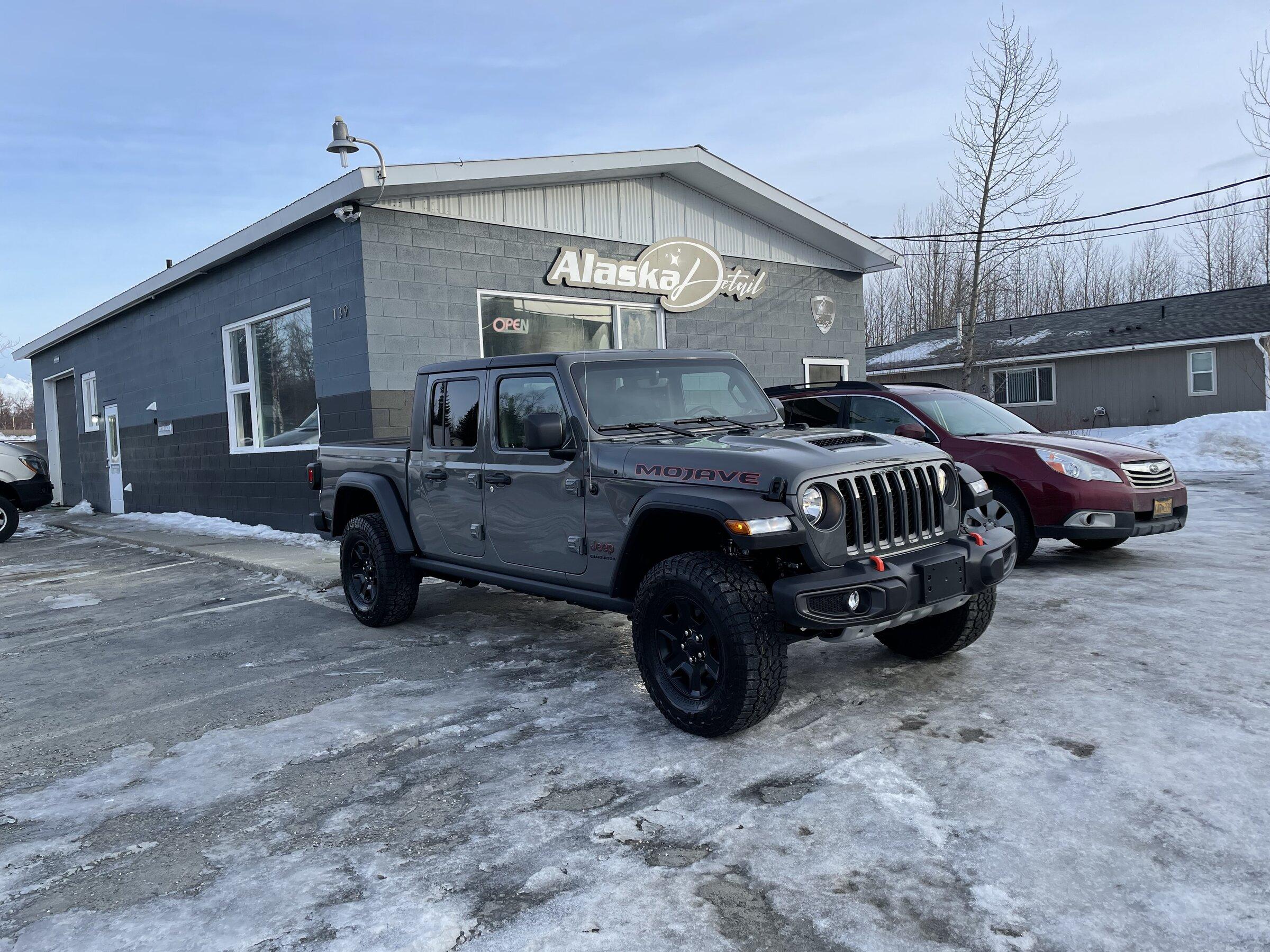 Jeep Gladiator STING GRAY Gladiator JT Club IMG_5639