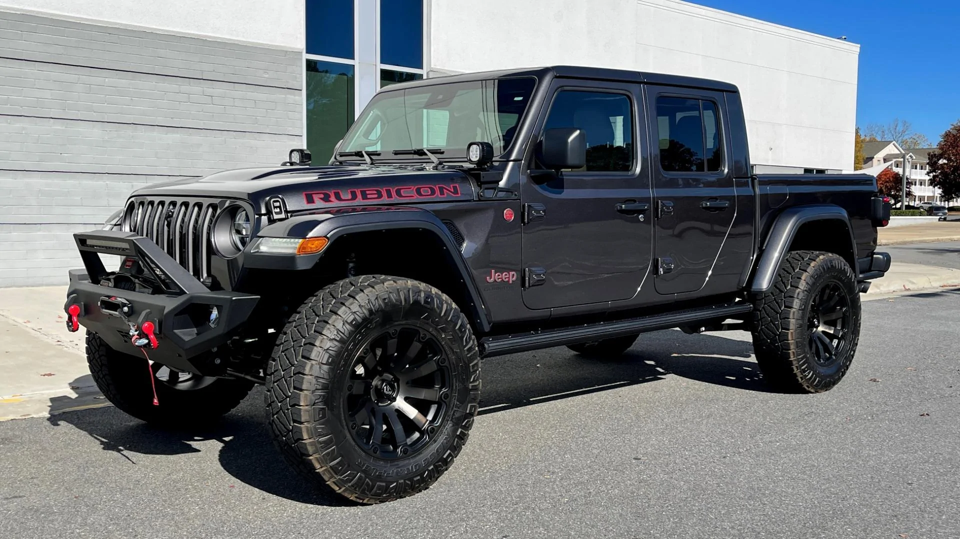 Jeep Gladiator 2020 Fully Loaded & Lifted Gladiator Rubicon - 5,500 Miles - $65,499 Used-2020-Jeep-GLADIATOR-RUBICON-4X4-36L-8-SPD-AUTO-NAV-ALPINE-LIFT-REARVIEW (2)