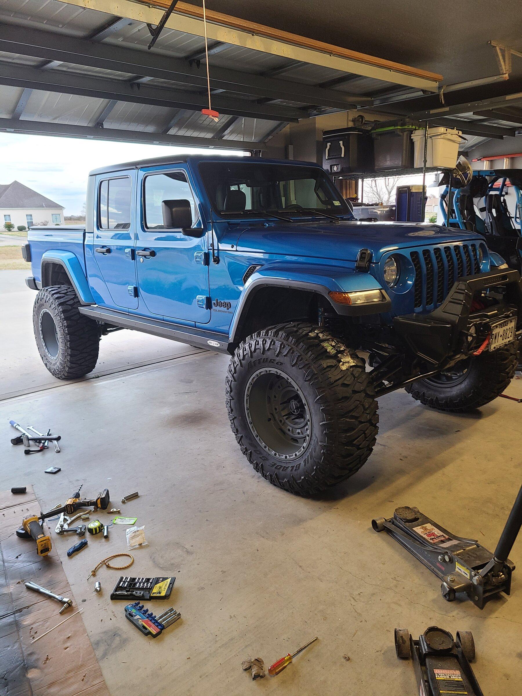 Jeep Gladiator **Billet to Blue** 20220313_190317