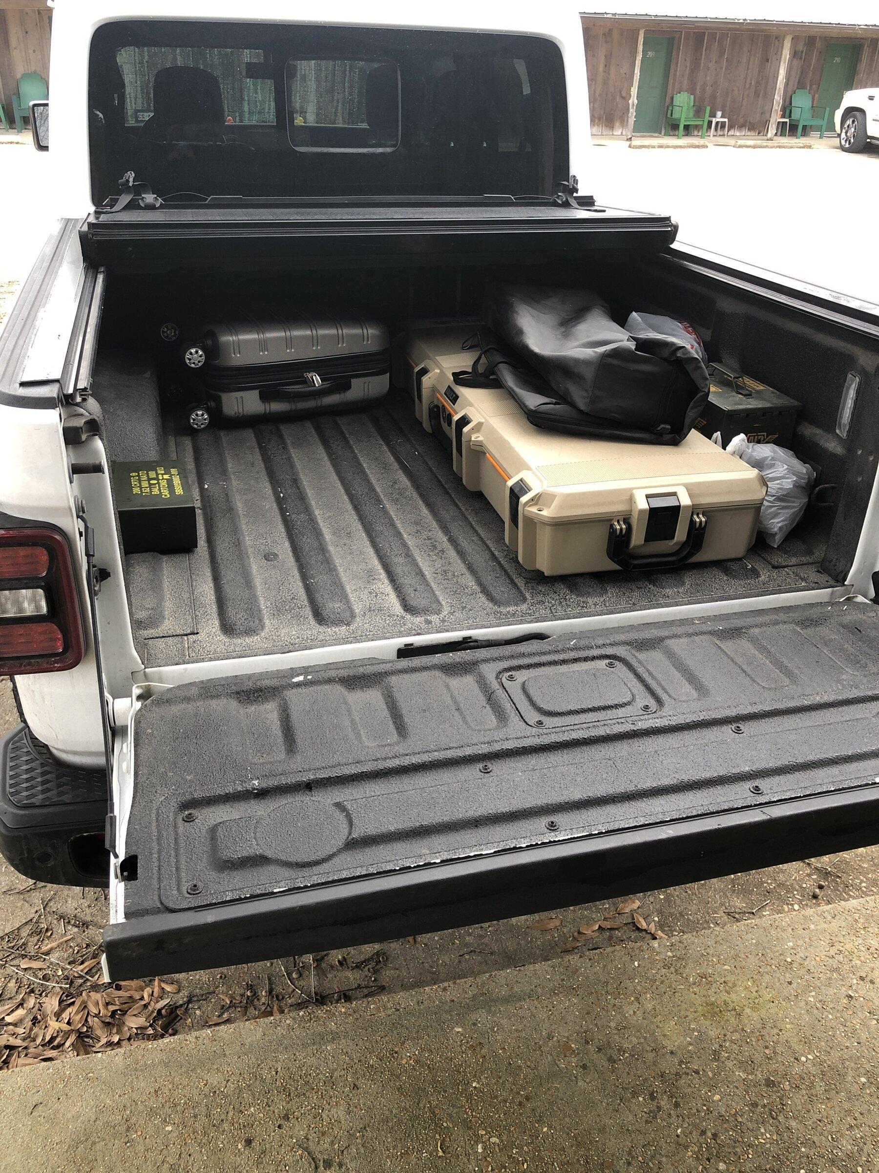 Jeep Gladiator -- 2020+ Gladiator Picture Game -- image