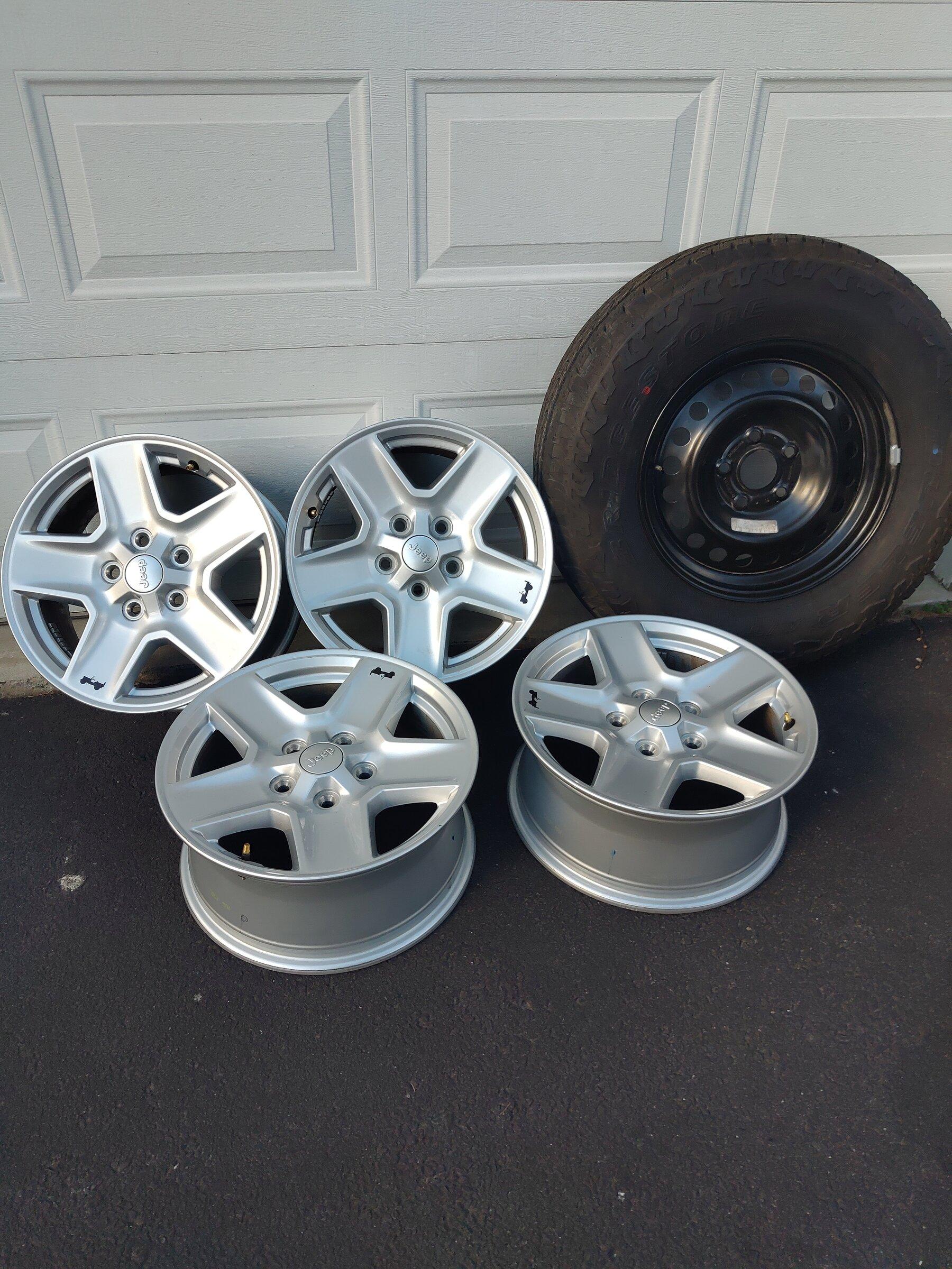 Jeep Gladiator Sport S Wheels and A/T Tires IMG_20220301_155917296