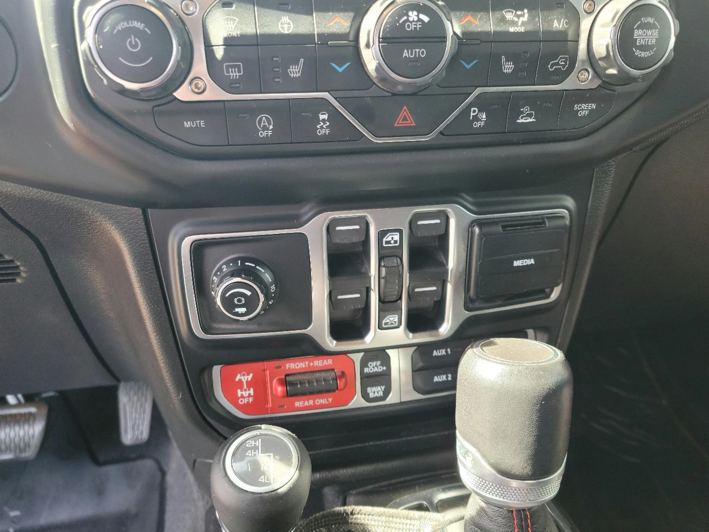 Jeep Gladiator 2020 Gladiator Rubicon Launch Edition Brake Controller