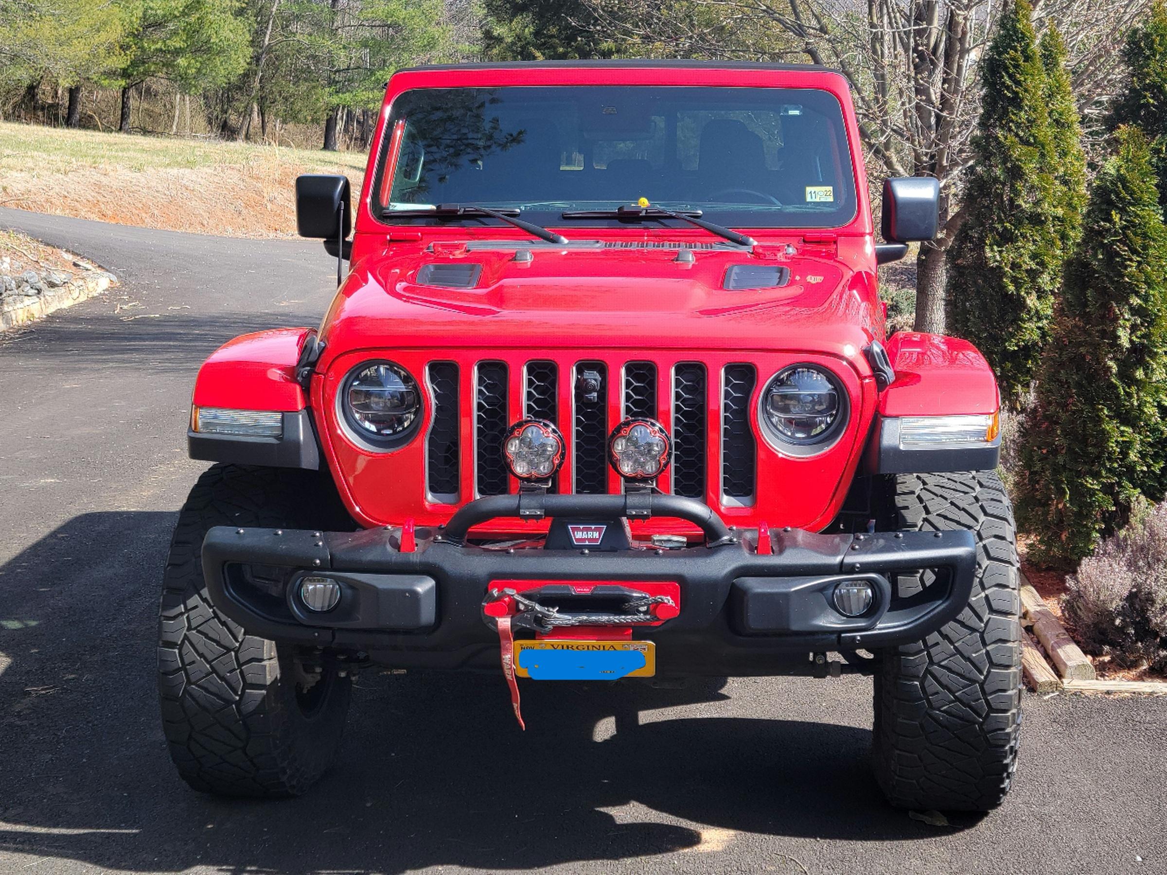 Jeep Gladiator 2020 Gladiator Rubicon Launch Edition Front2