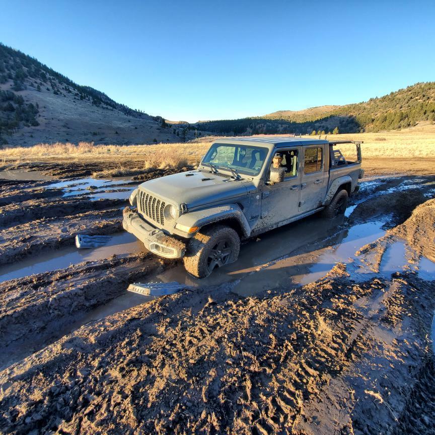 Jeep Gladiator -- 2020+ Gladiator Picture Game -- IMG_20220219_203048_060