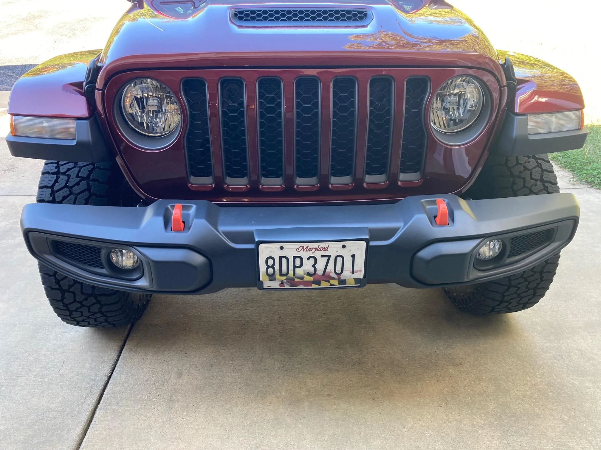 Jeep Gladiator 2021 Mojave stock front bumper IMG_3098