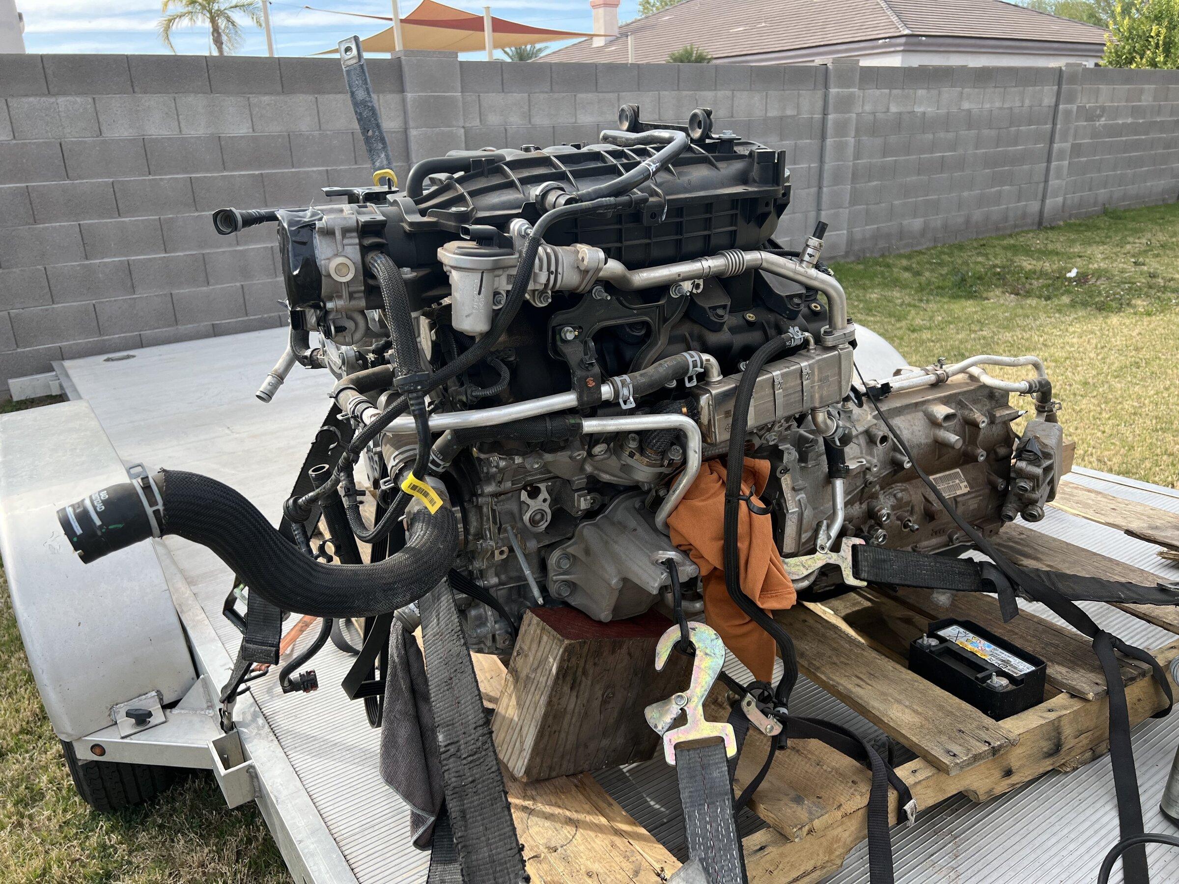 Jeep Gladiator 2020 JEEP GLADIATOR/WRANGLER 3.6 PENTASTAR ENGINE V6 WITH 8 SPEED AUTOMATIC semBjDjlTeaT8ba125y5WA