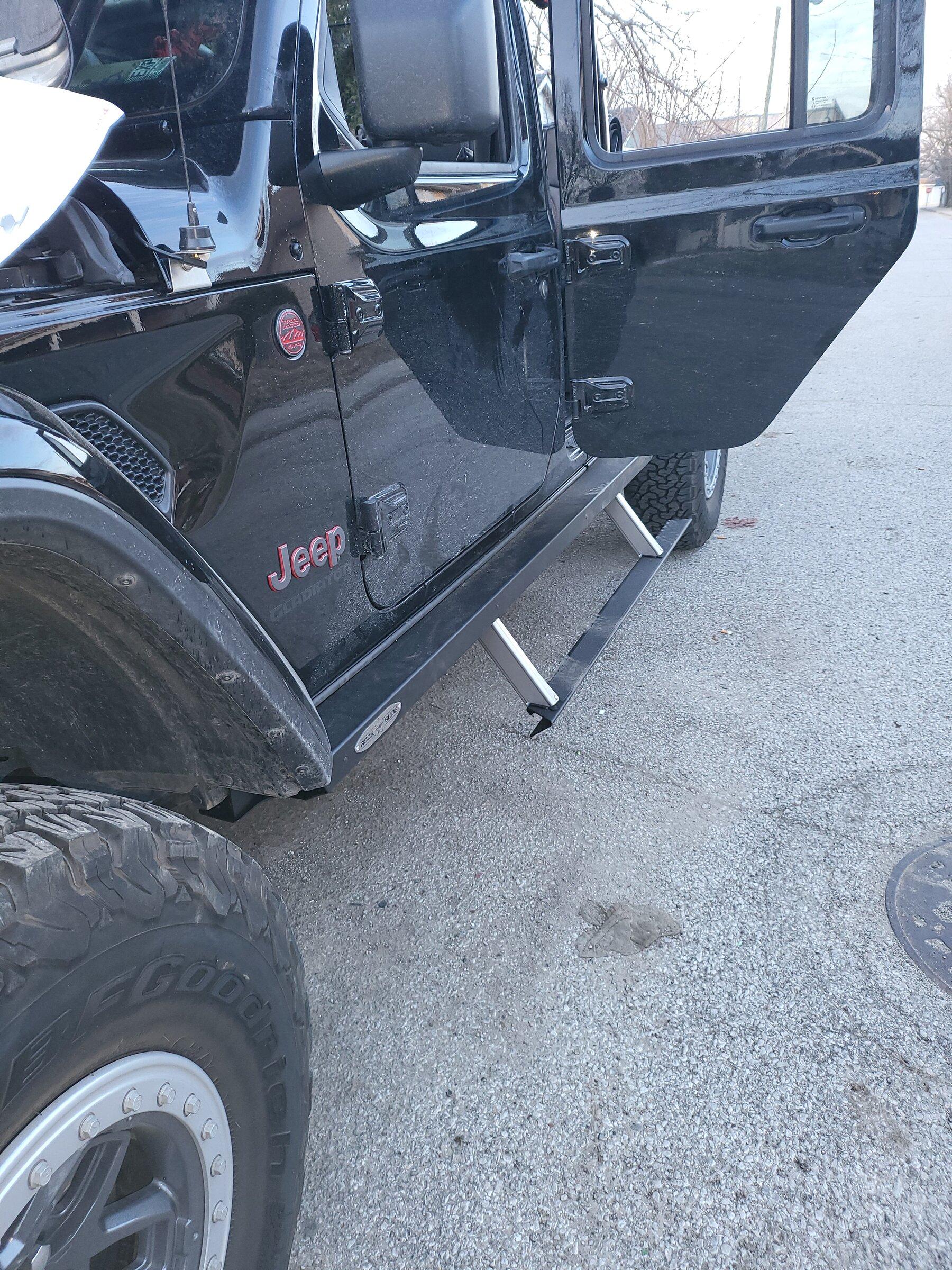 Jeep Gladiator "Betsy" The Memorial Gladiator 20220314_193345