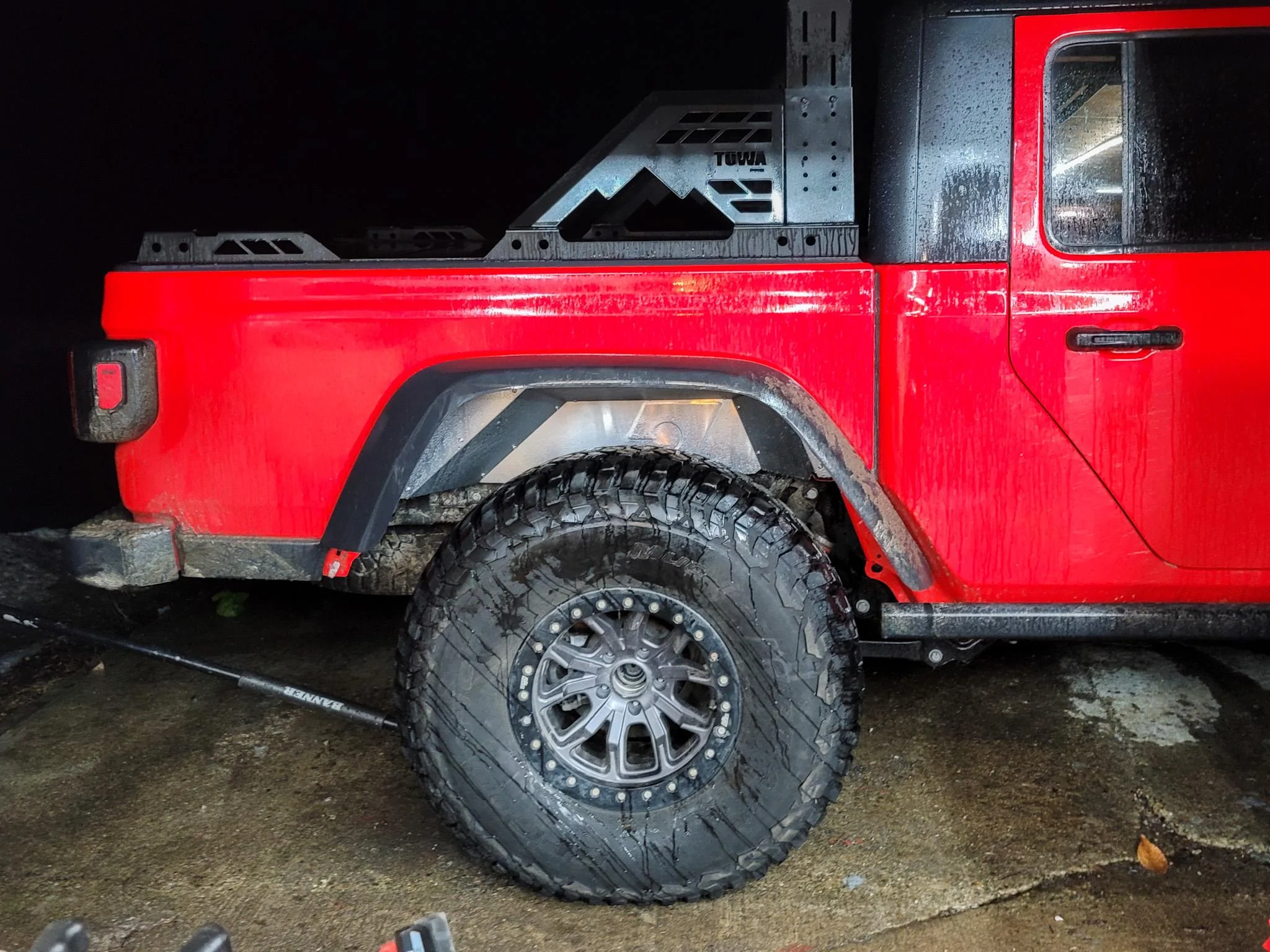 Jeep Gladiator Invictus Off Road Mojave 20220316-20220315_201525