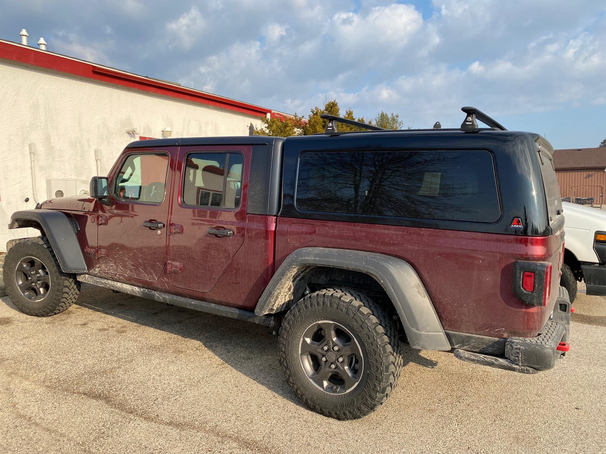 Jeep Gladiator Truck Bed Hard Top IMG_5594
