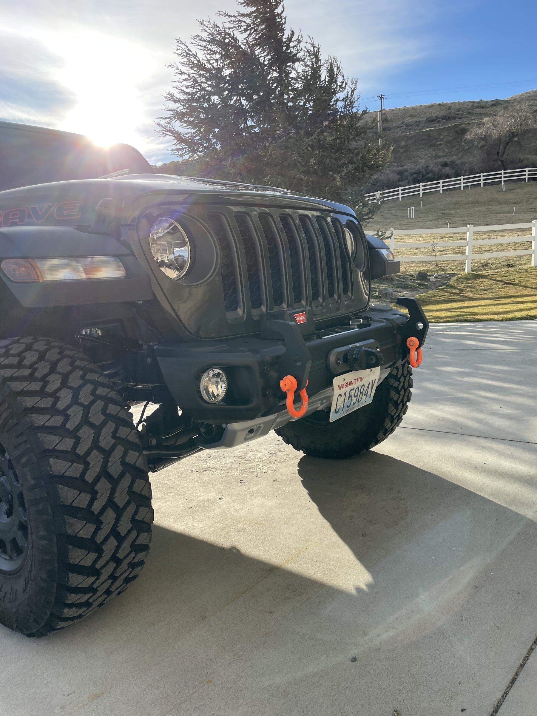 Jeep Gladiator Compatible aftermarket bumpers for Mojave front skid plate 462255B4-7803-45D4-8C3F-9A03605BE8FD