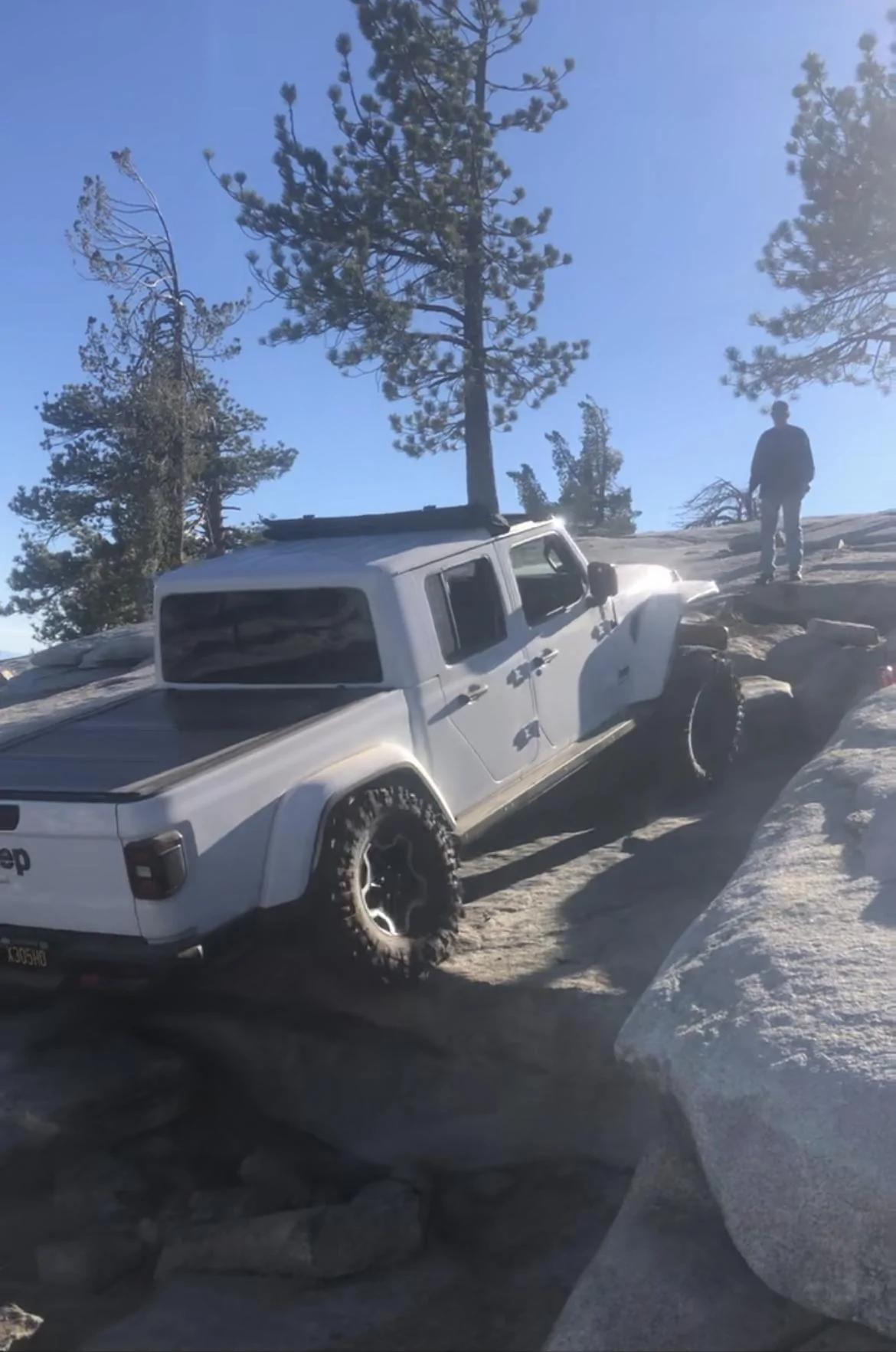 Jeep Gladiator BRIGHT WHITE Gladiator JT Club IMG_0976
